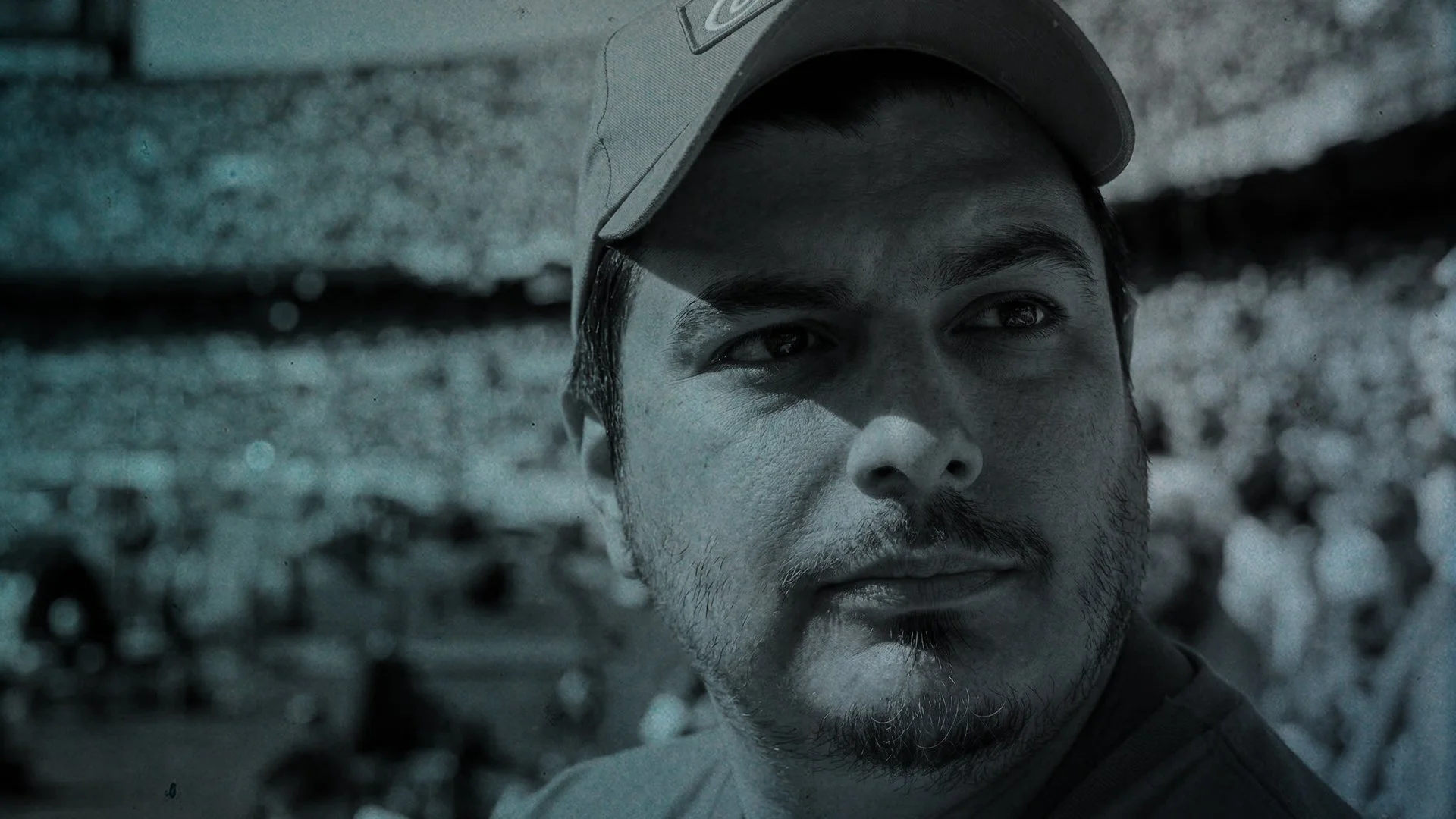 ARMADO+CASO+COCA+thumbnail copy.jpg