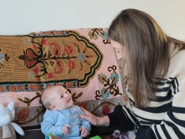 “But who’s with her?” Doula support in London when you can’t be there yourself.