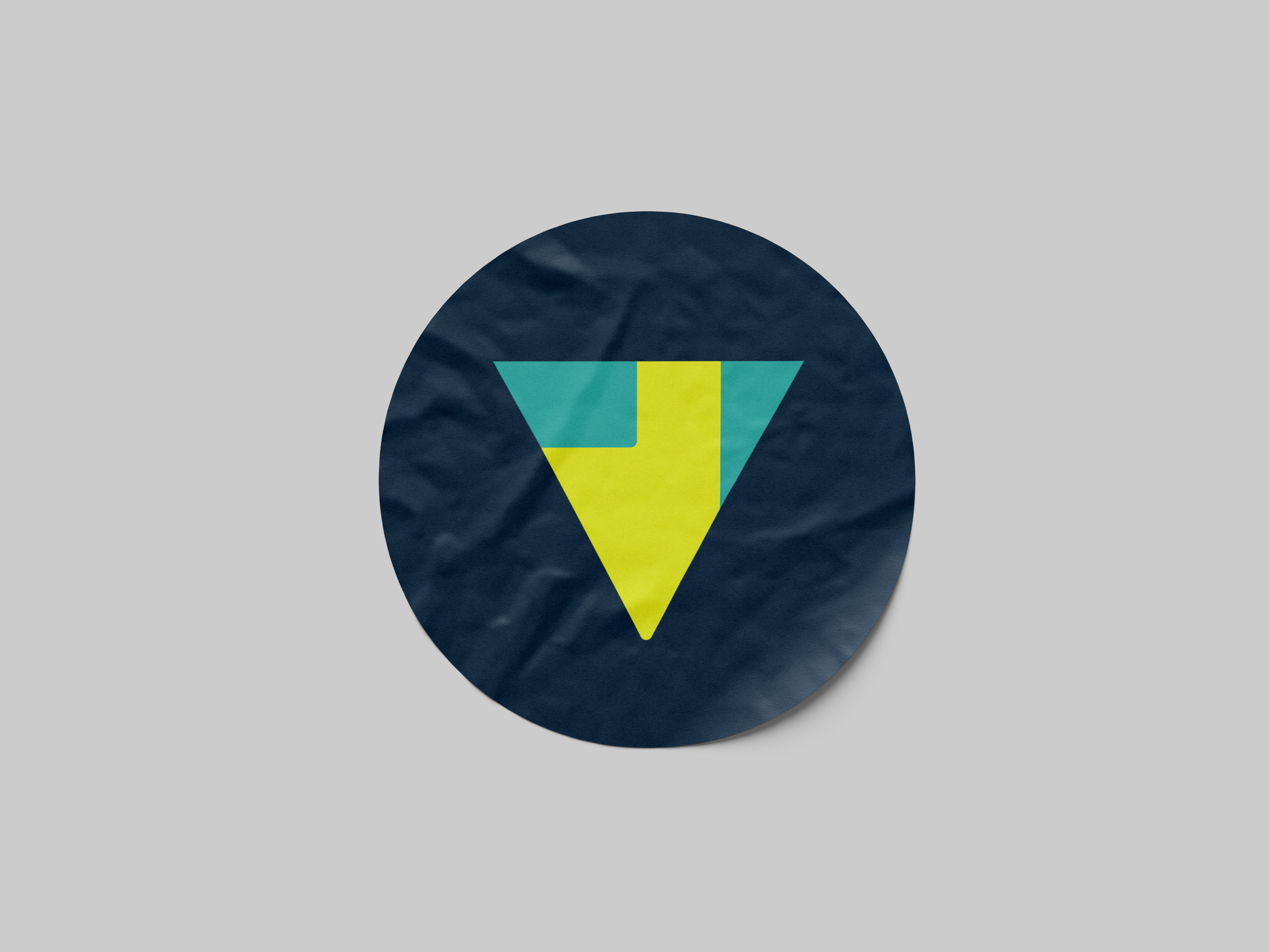 Circle_Sticker_Mockup_5.png