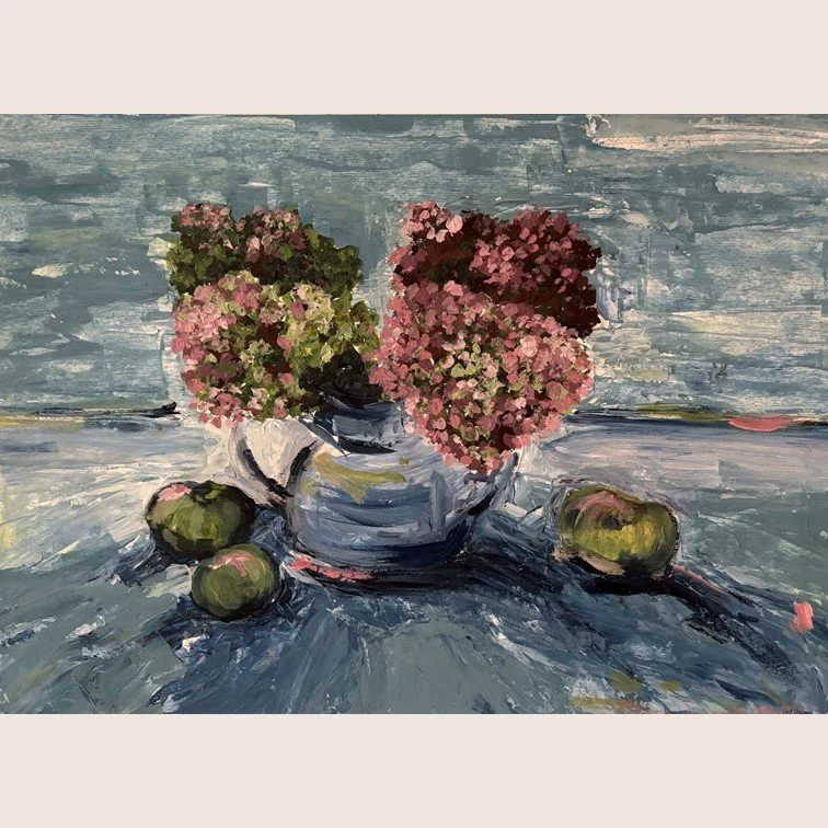 Hydrangea and juicy green apples