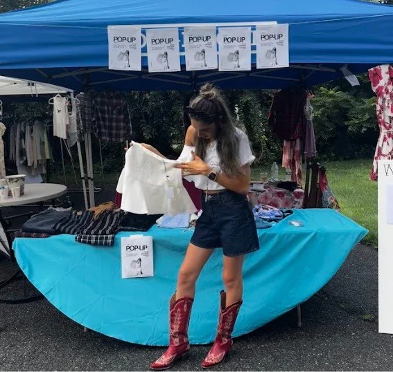 OFFICIAL TAT'S THREADS FASHION MERCHANDISE: T-SHIRT 