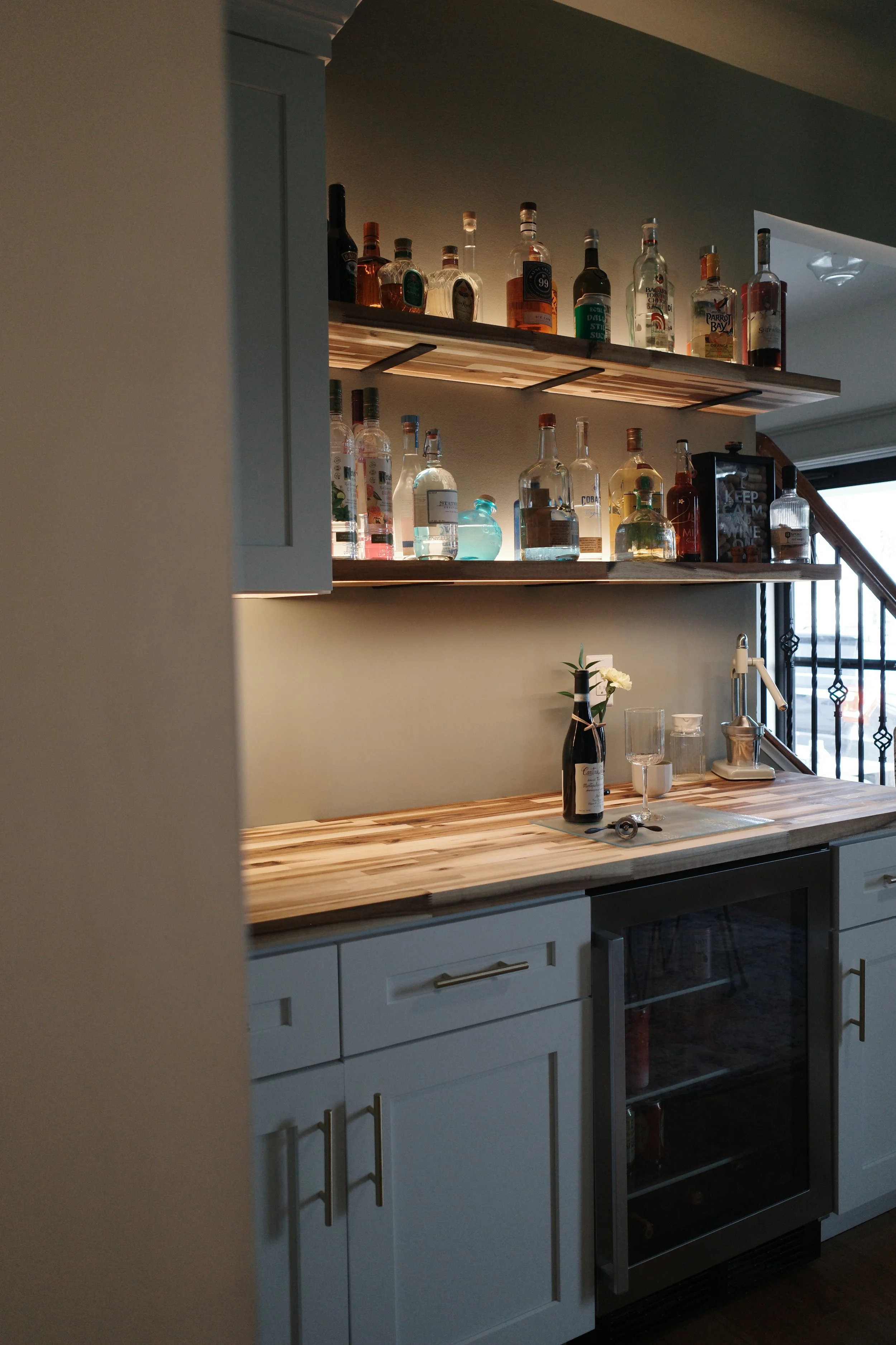 Dry Bar