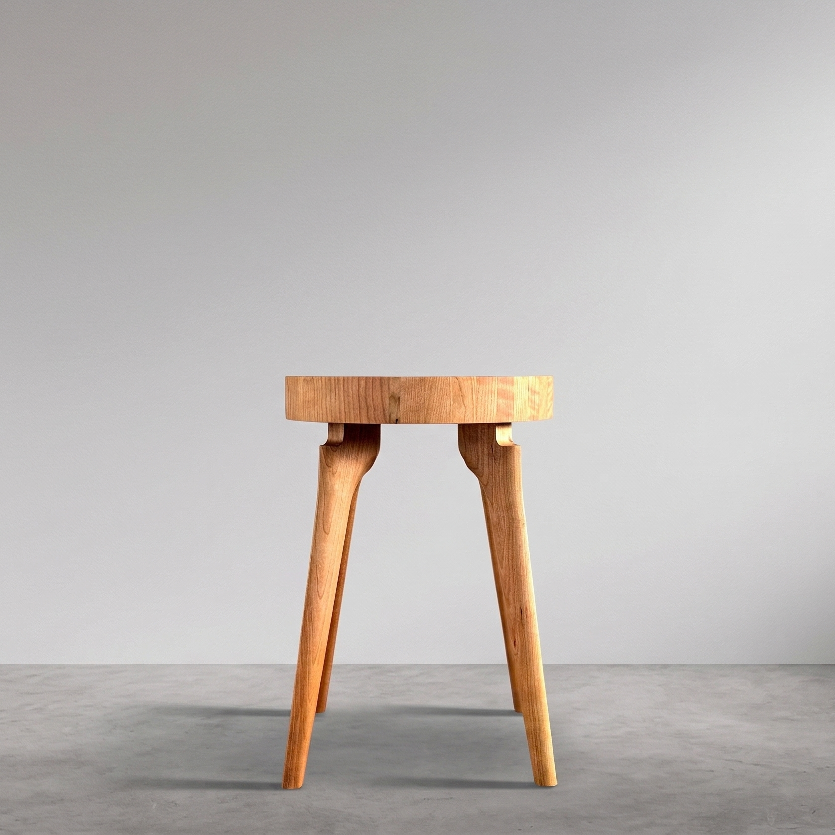 Side Table with End Grain Round Top