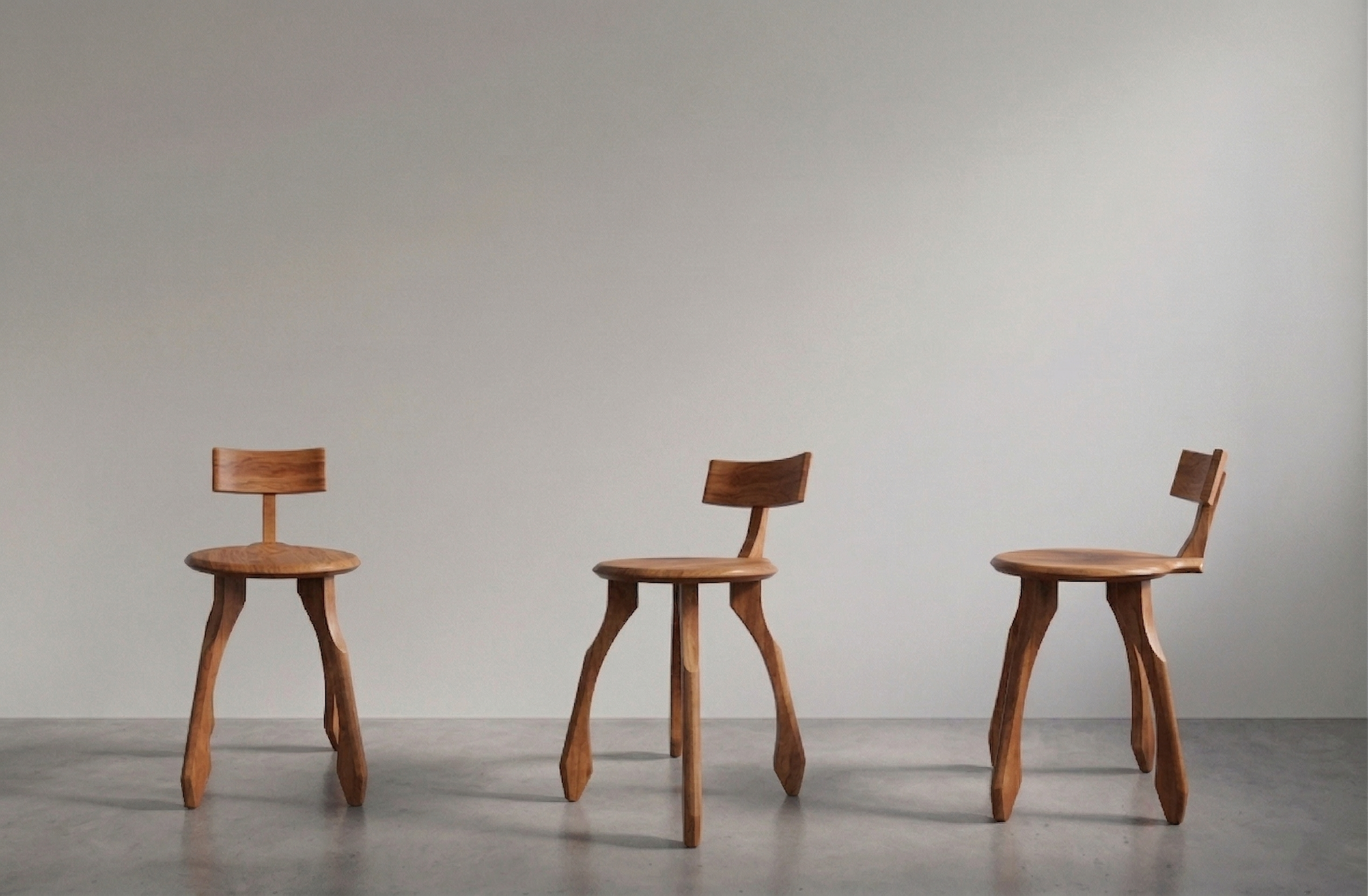 Cherry Small Sparrow Solid Seat .png