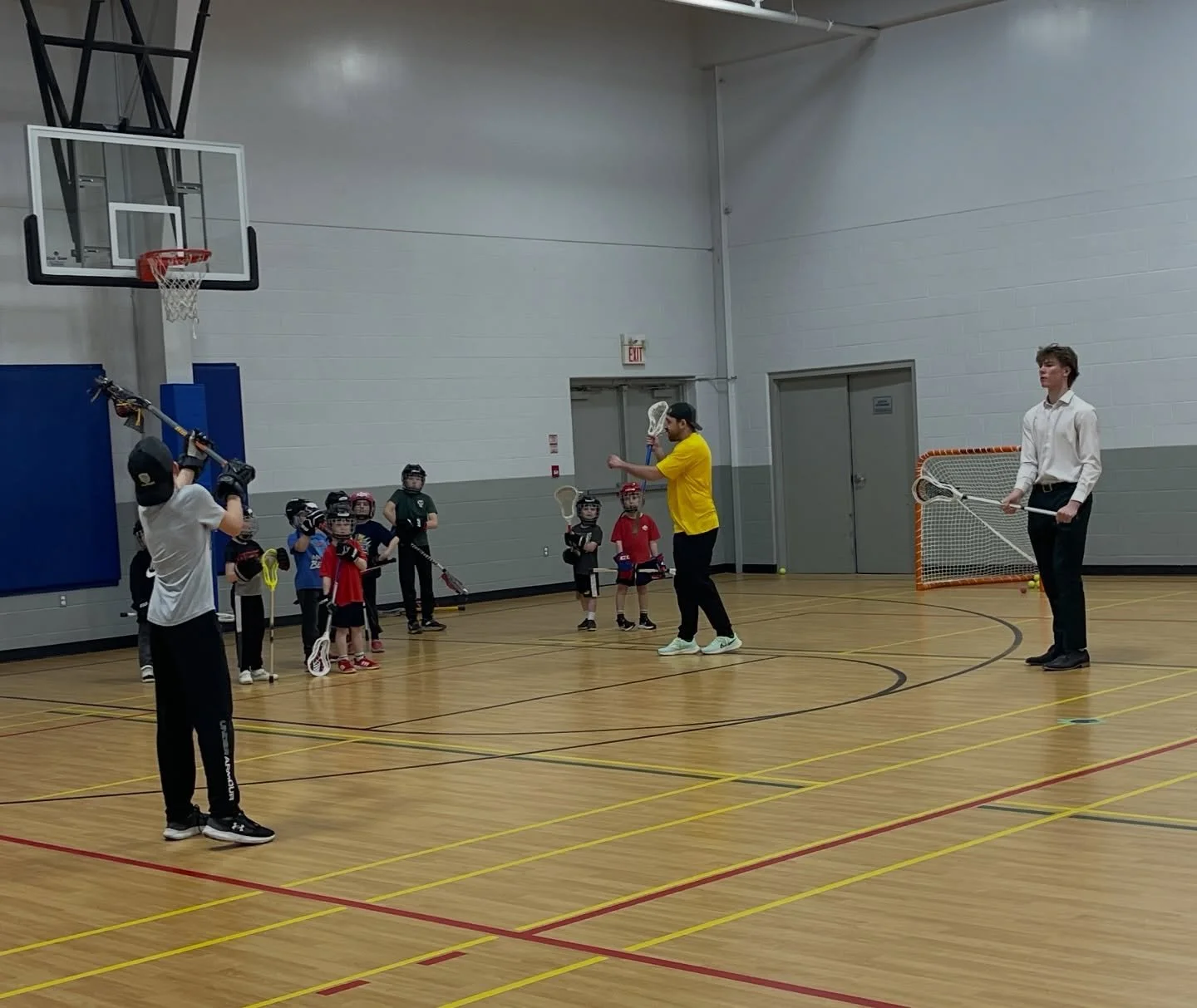 Another great Free Try Lacrosse night! Special guest appearance by Jr B London Blue Devils colenieman_12 🥍  We are back at it again on Thursday March 26th at The Joe Thornton Arena Gymnasium.  5-6pm for U5/U7 (2020-2023) and 6-7pm for U9/U11 (2015-2