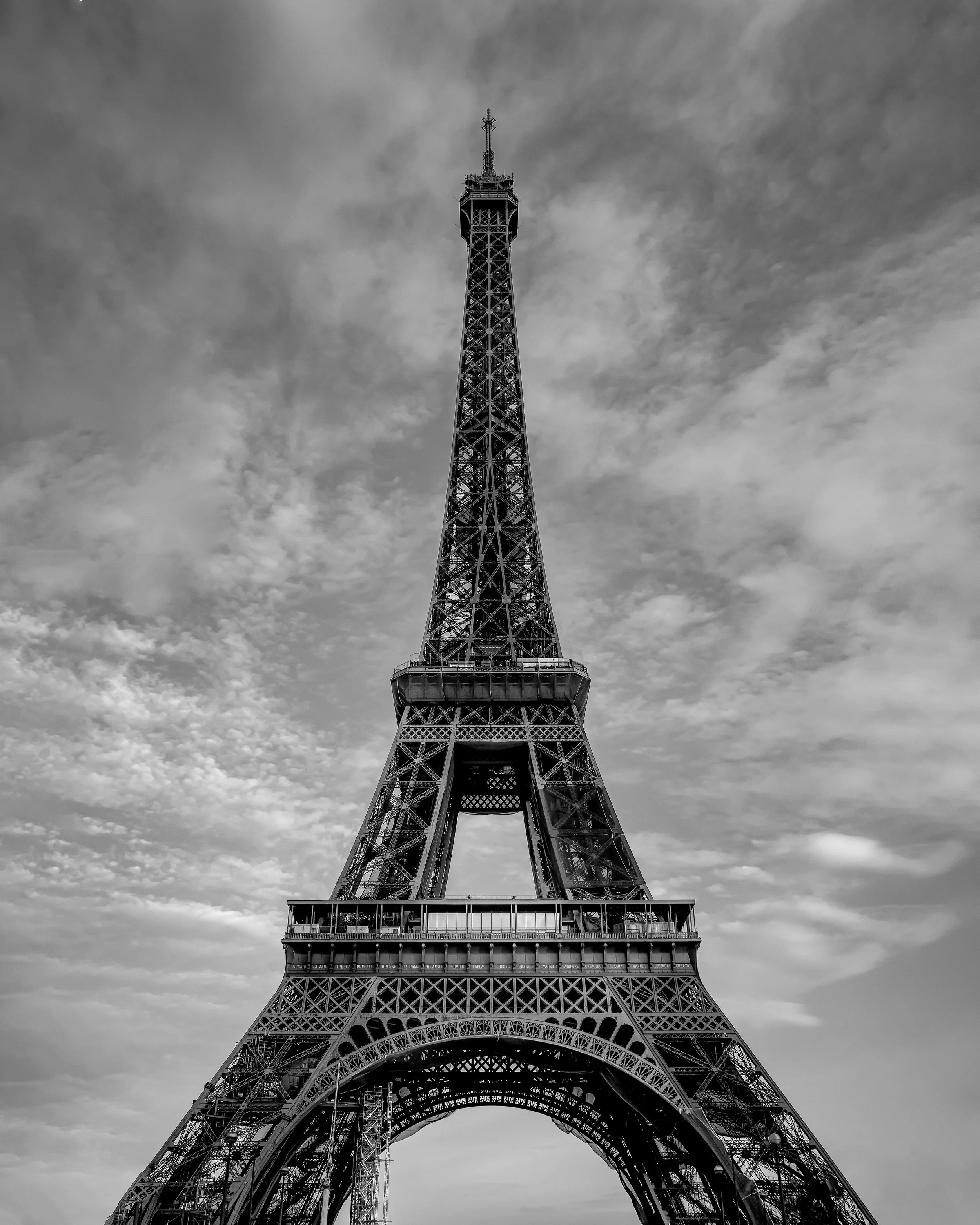 Paris_Eiffel Tower_Tobias Steffen_Photography.jpg