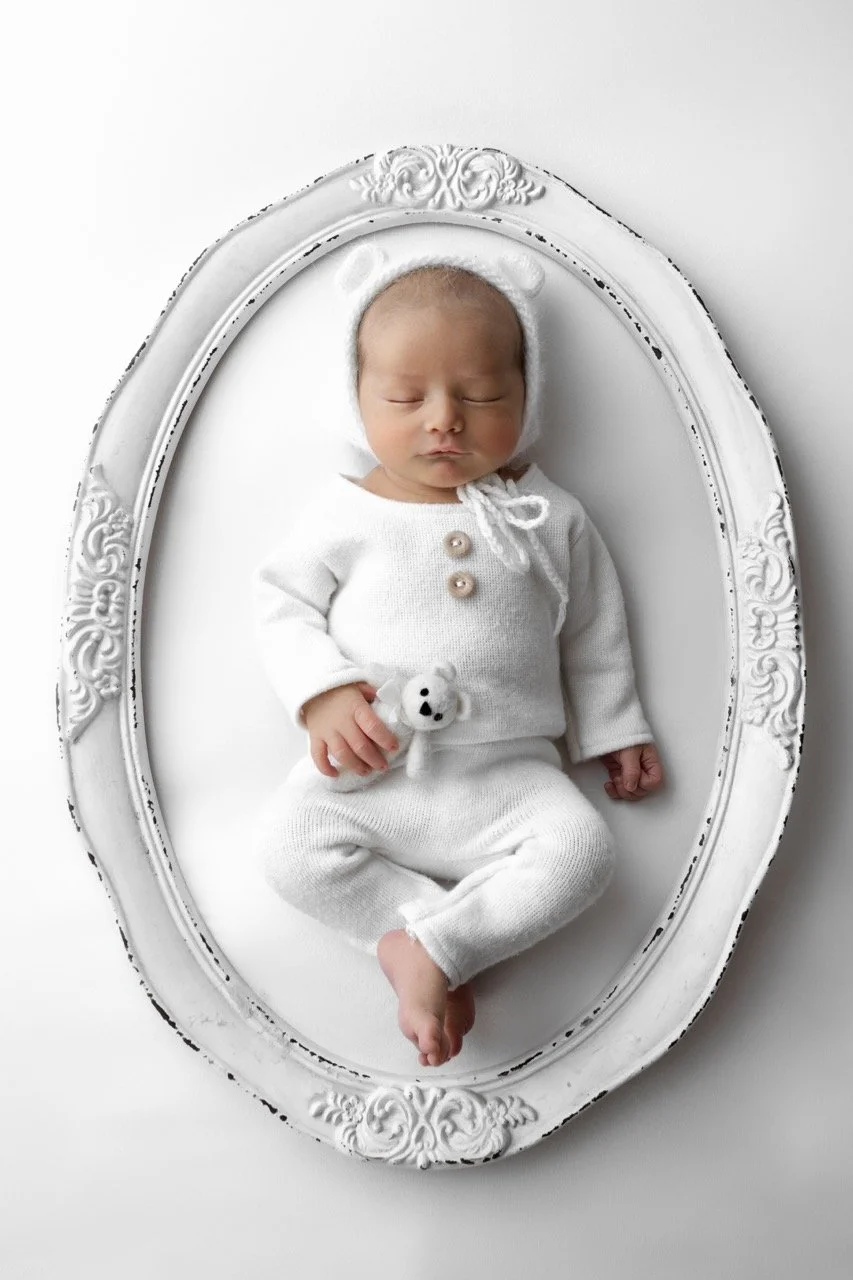 Newborn Photography by Esther Kay_26.jpeg