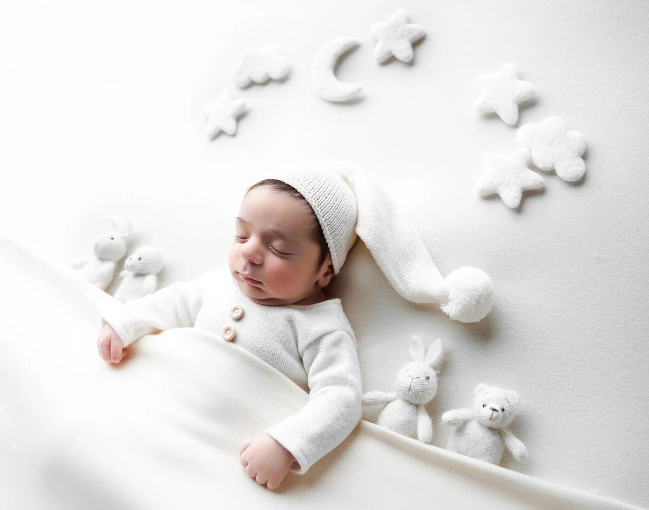 Newborn Photography by Esther Kay_27.jpeg