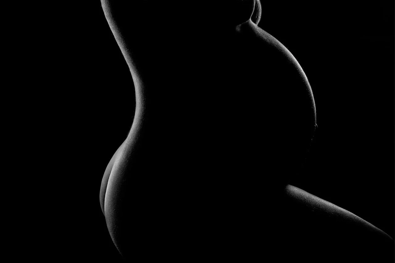 Maternity Photography by Esther Kay_243.jpeg