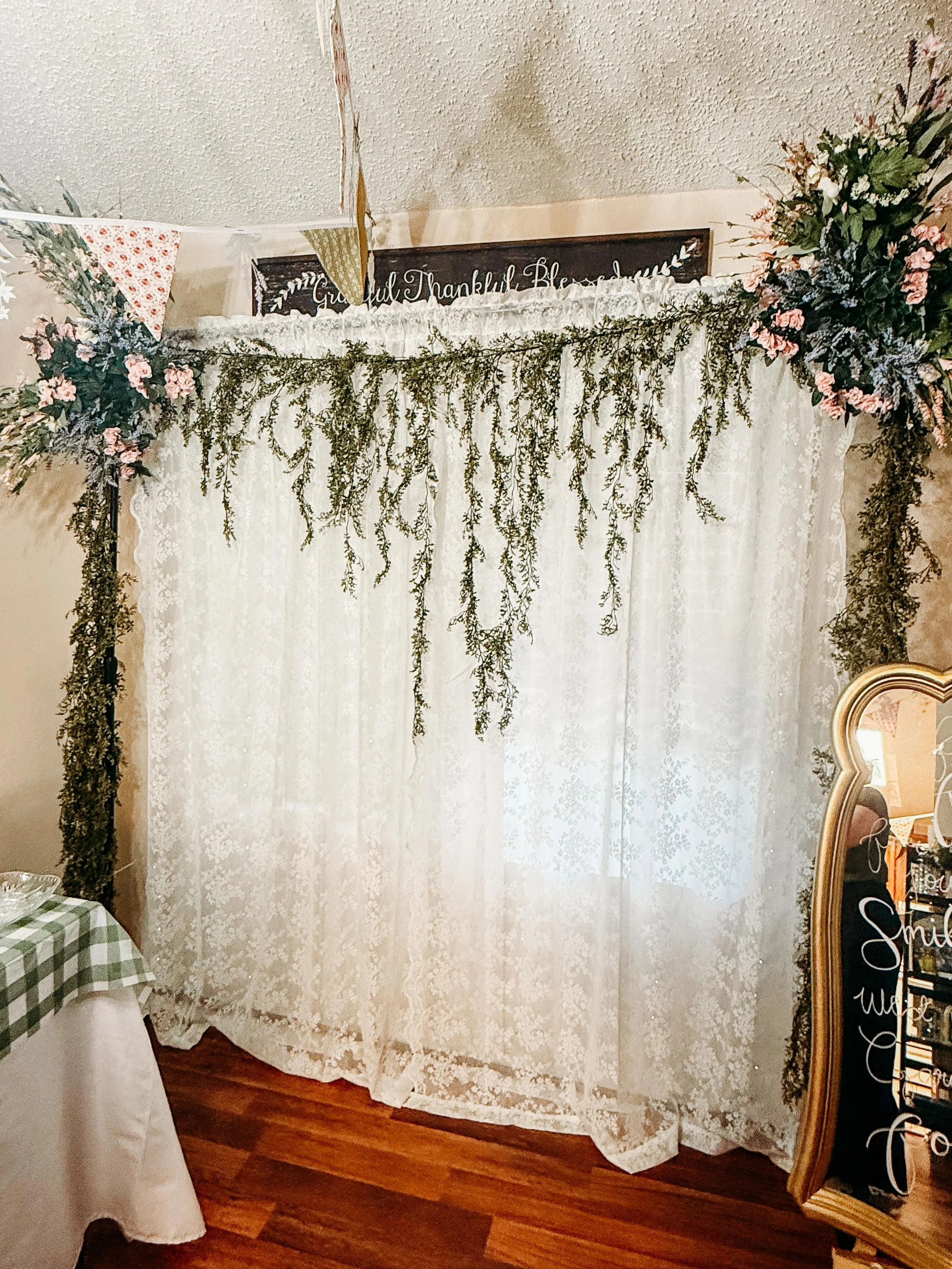 Whimsical? Say less 🪻✨
First graduation party of the season in the books and we are absolutely obsessed with the theme! It&rsquo;s so sweet when a theme matches the personality of the person being celebrated so well and this event was just that! Her