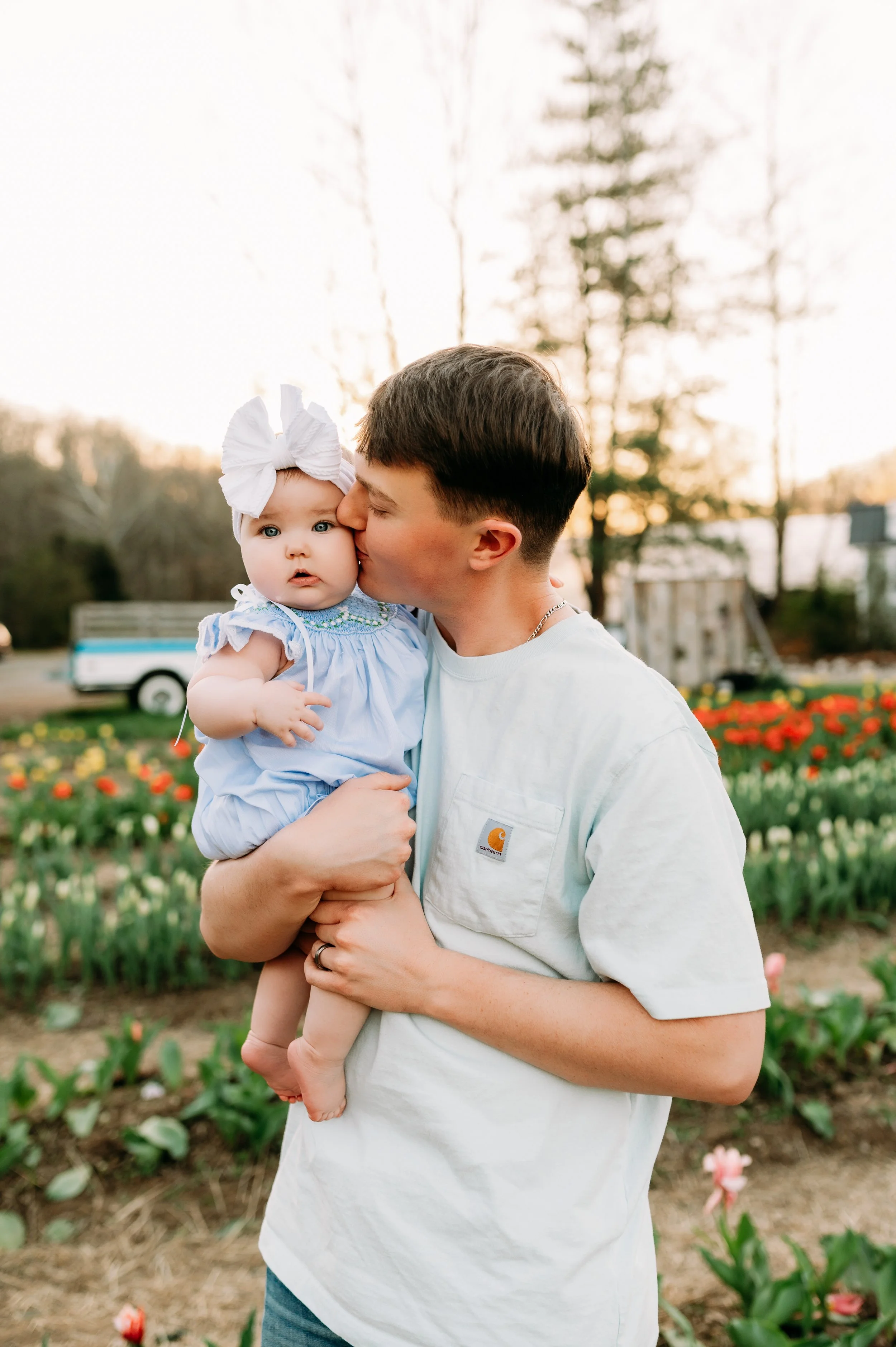 flower field family session in Nashville, TN