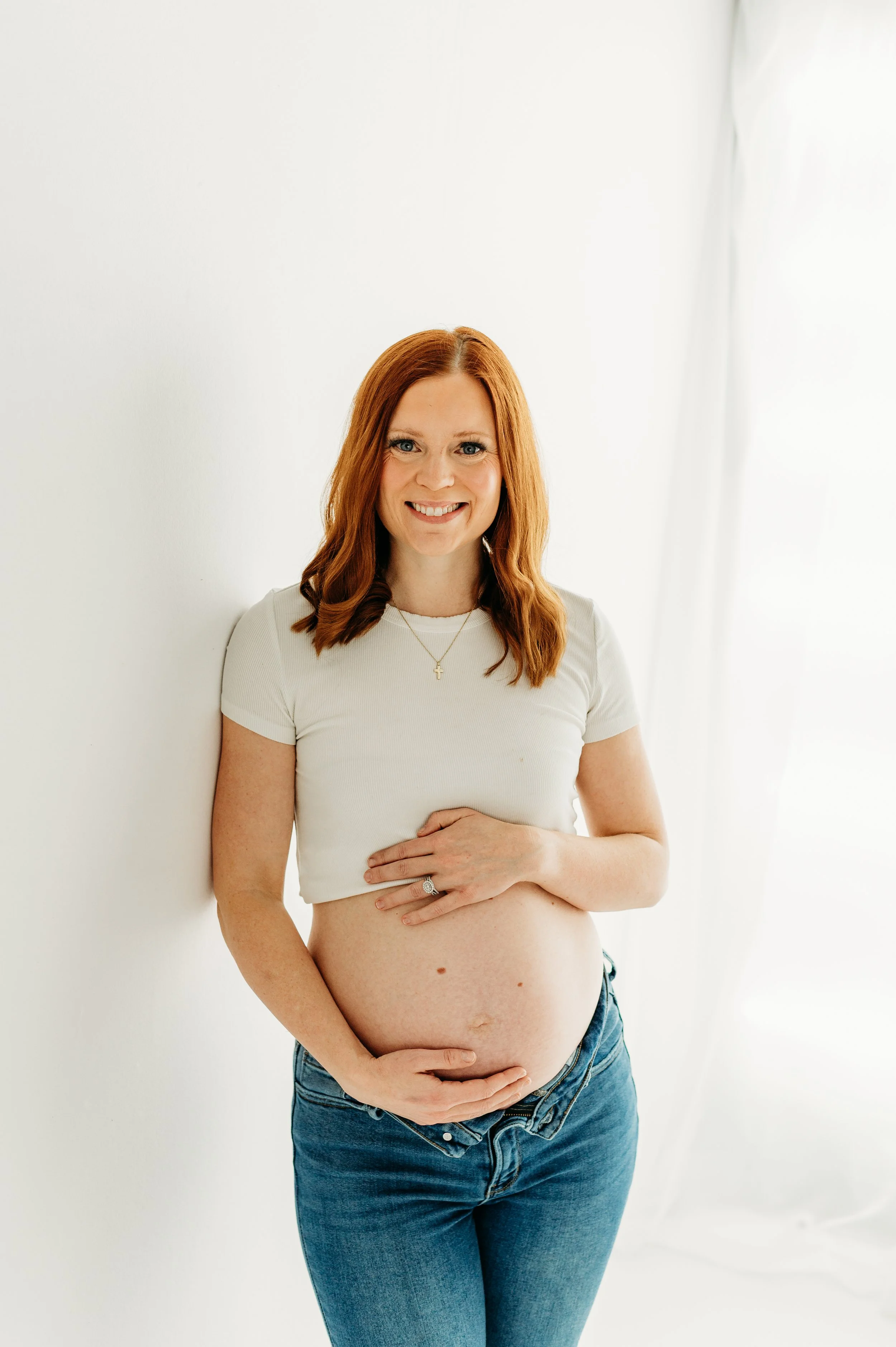 Nashville, TN maternity photographer - intimate bump portrait session