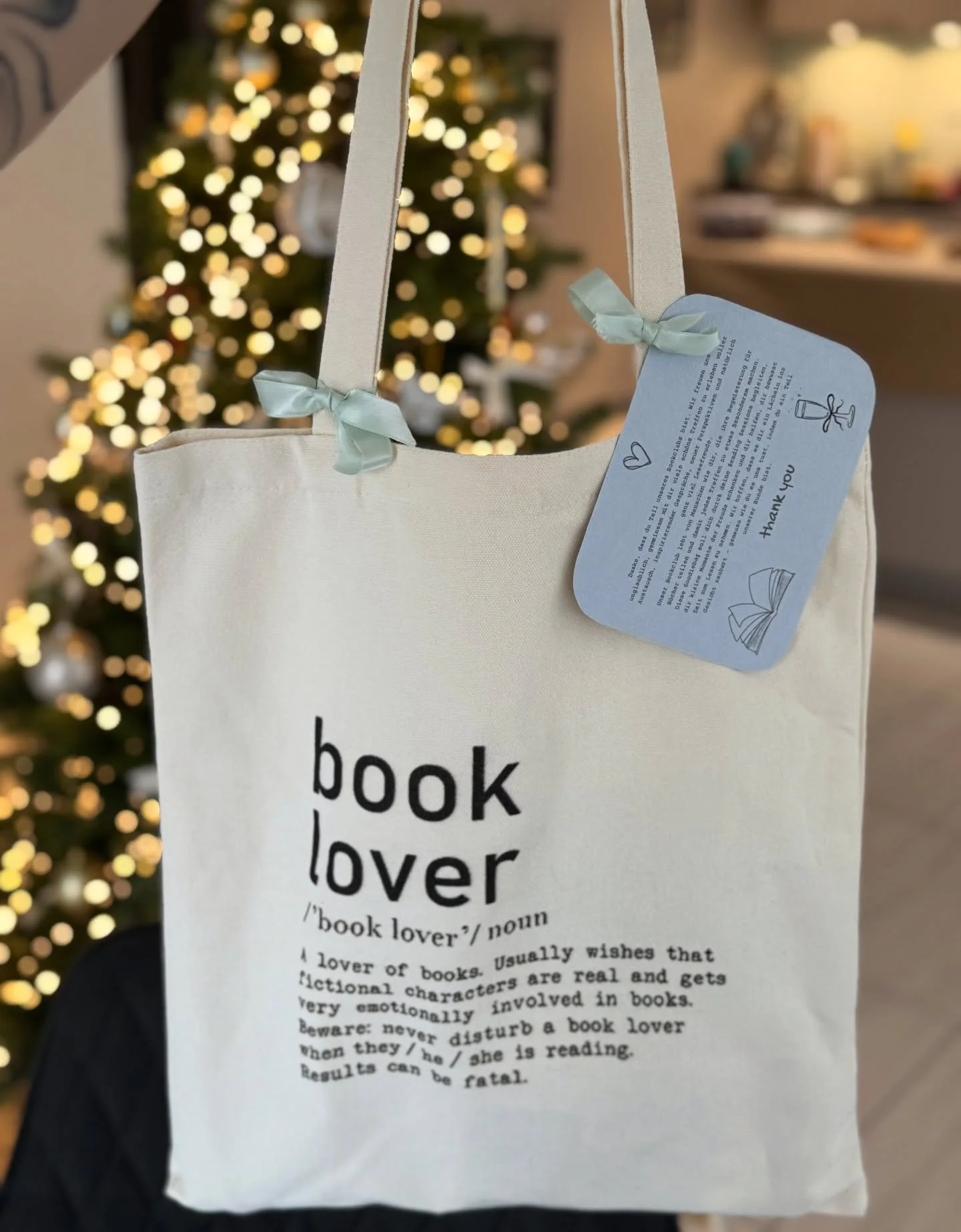 Little surprise for our bookies ✨🎁❤️ #bookclub #bookclubthun #thun