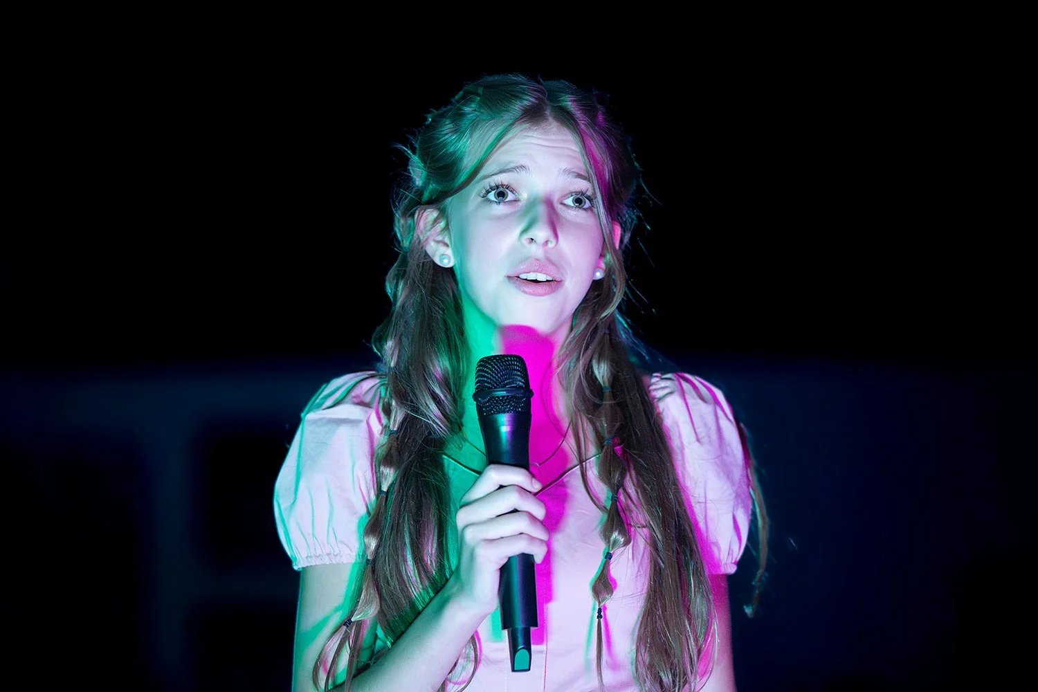 voice, sing, choir, ensemble choir, harmonies, voice lessons, private lessons, performing arts, Asheville Junior Theater, AJT, PACA, THE Performing Arts Company of Asheville, Asheville, singing, teenager, performer, musical, stage, 828, WNC, karaoke,