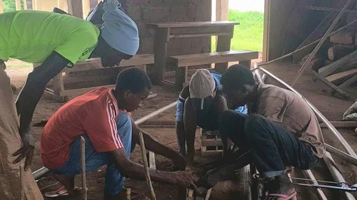 Peer Skills Sharing: 
Traditional development models often imply that local problems can only be solved by external forces. ScholarShop rejects this idea and instead helps harness existing local skills, knowledge, and materials. To that end, ScholarS