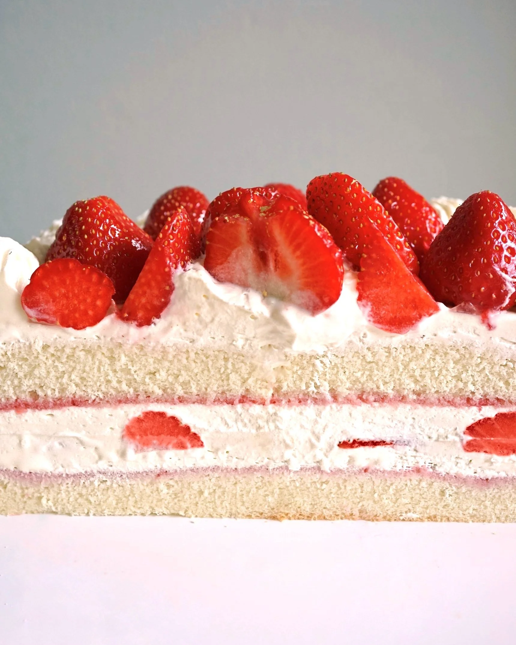 miss-white-and-red-strawberry-shortcake-2.jpg