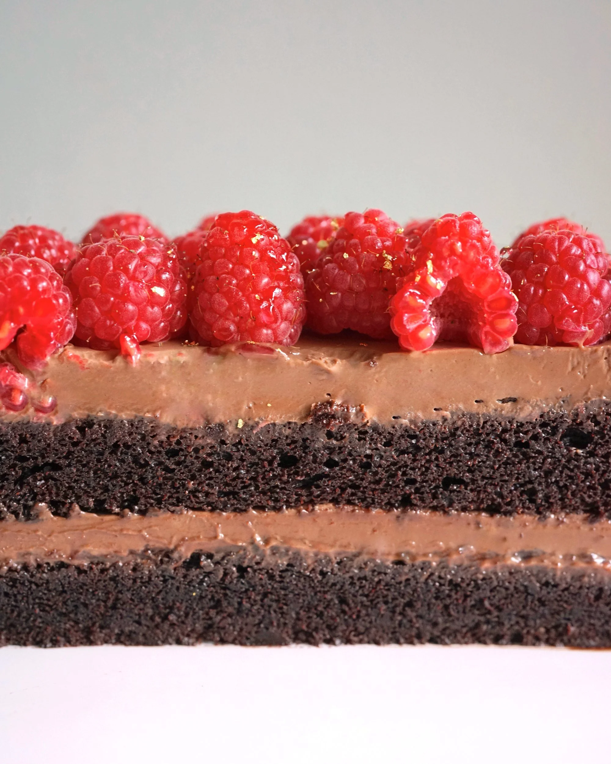 choco-bliss-vegan-chocolate-cake-2.jpg