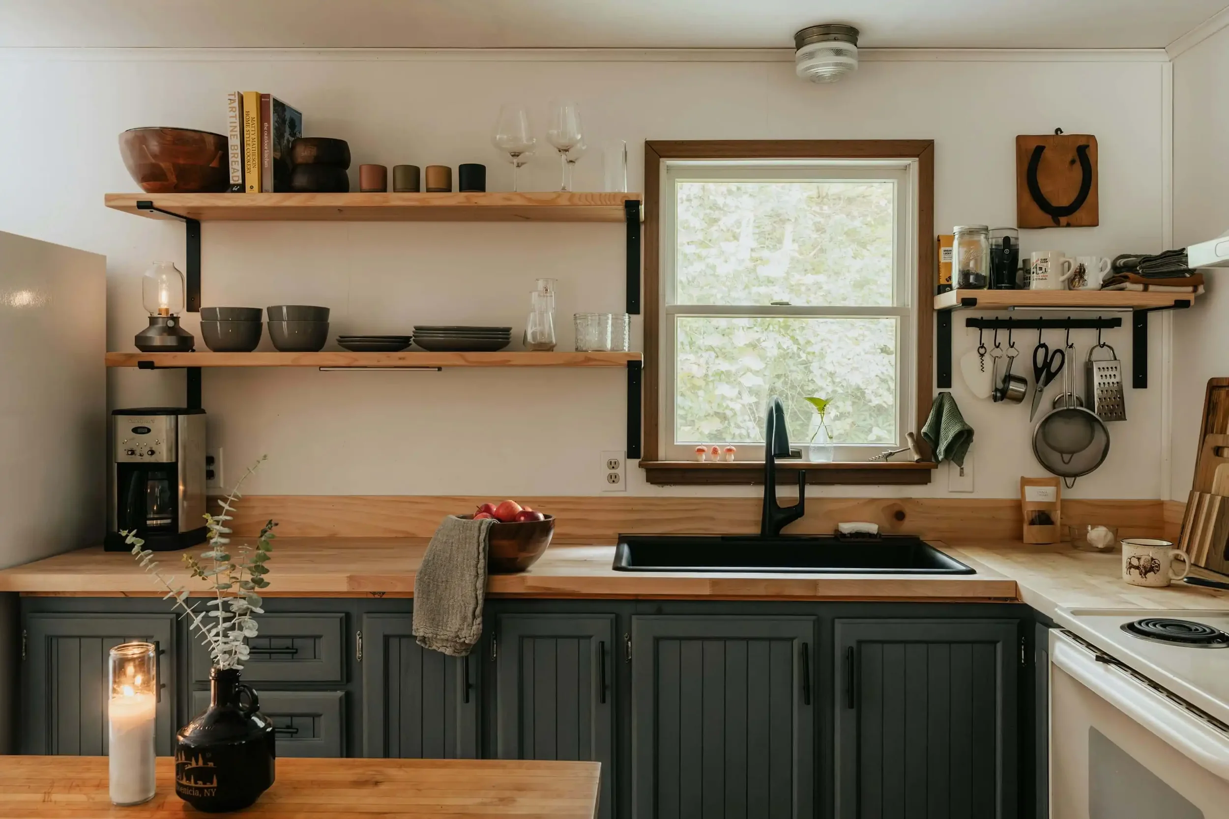 Abrir cocina al salón_cuándo funciona y cuándo no_Naï Studio.webp