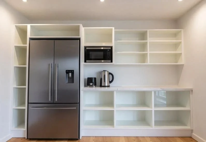 HB03 kitchen walk-in pantry.jpg
