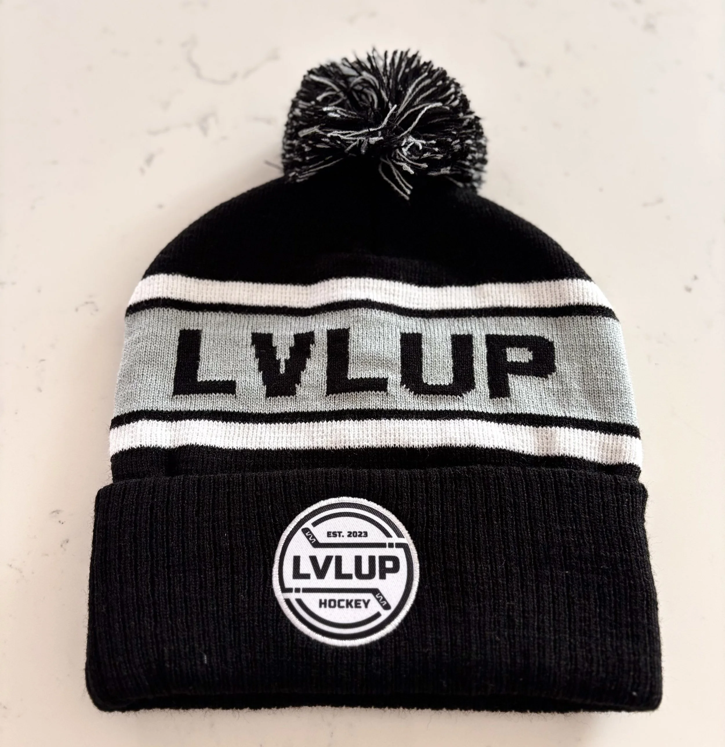 Premium LVLUP Pom Pom Toque