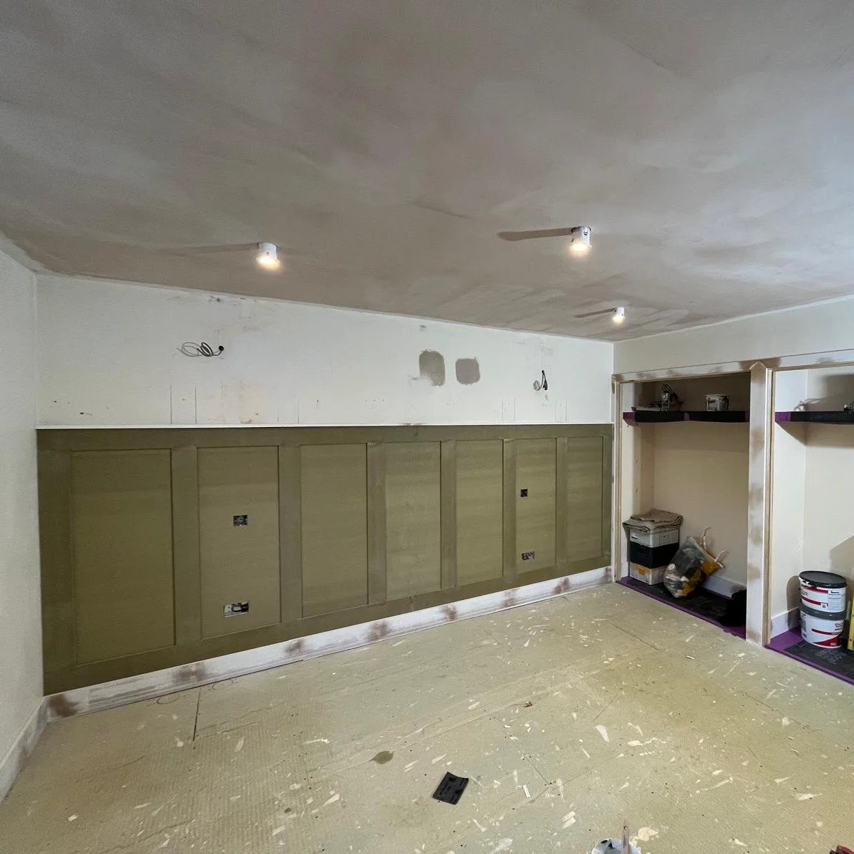 At Cotswold Finish, painting is where it all began!

These photos showcase a recently completed project where high-quality finishes and attention to detail were essential to achieving the final result. By combining traditional painting techniques wit