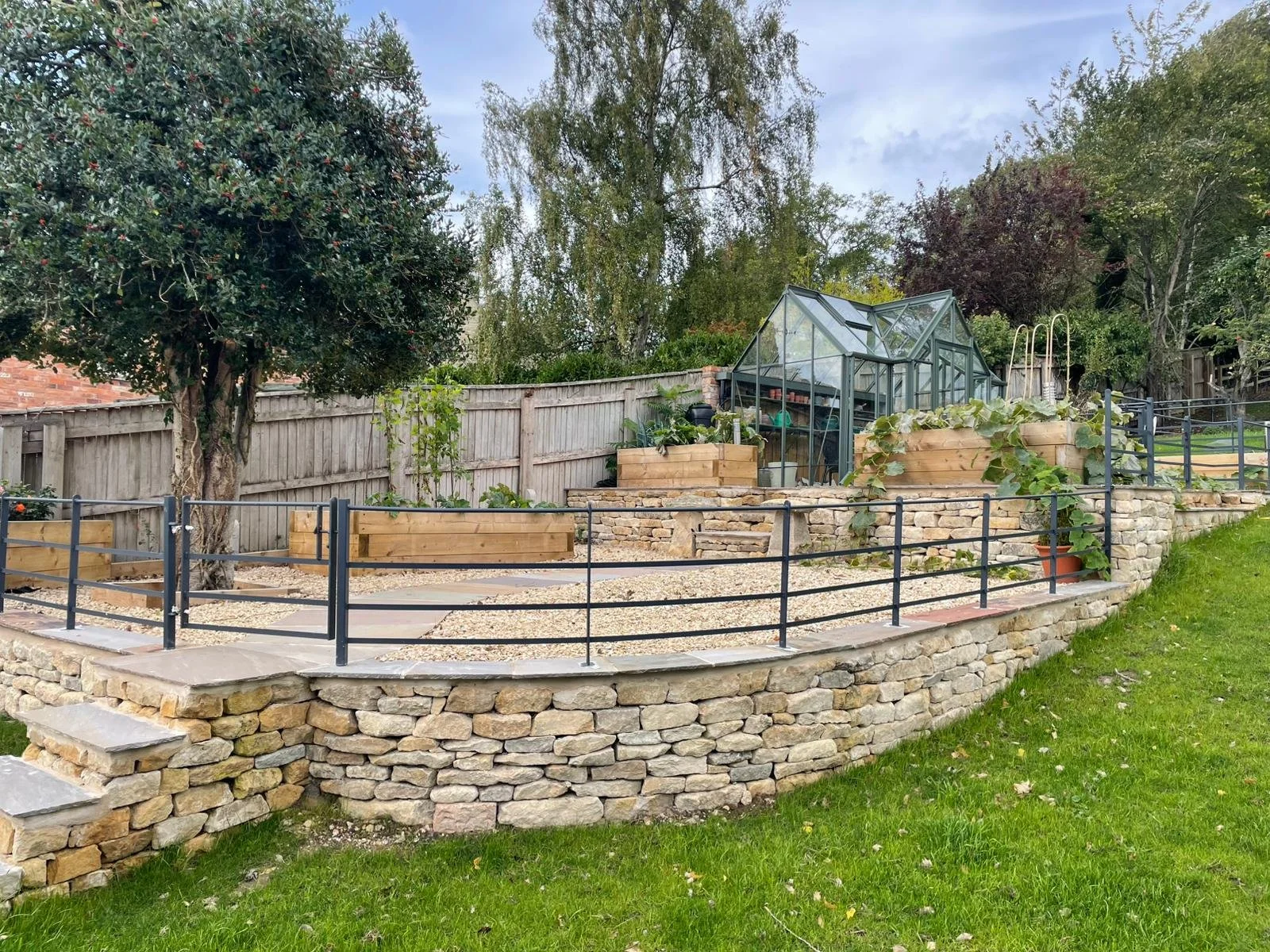 Looking back to this incredible garden that our team helped transform for one of our customers. 

If you're starting to think about garden plans for spring, contact us today to find out how we can help bring your design ideas to life! 

#landscaping 