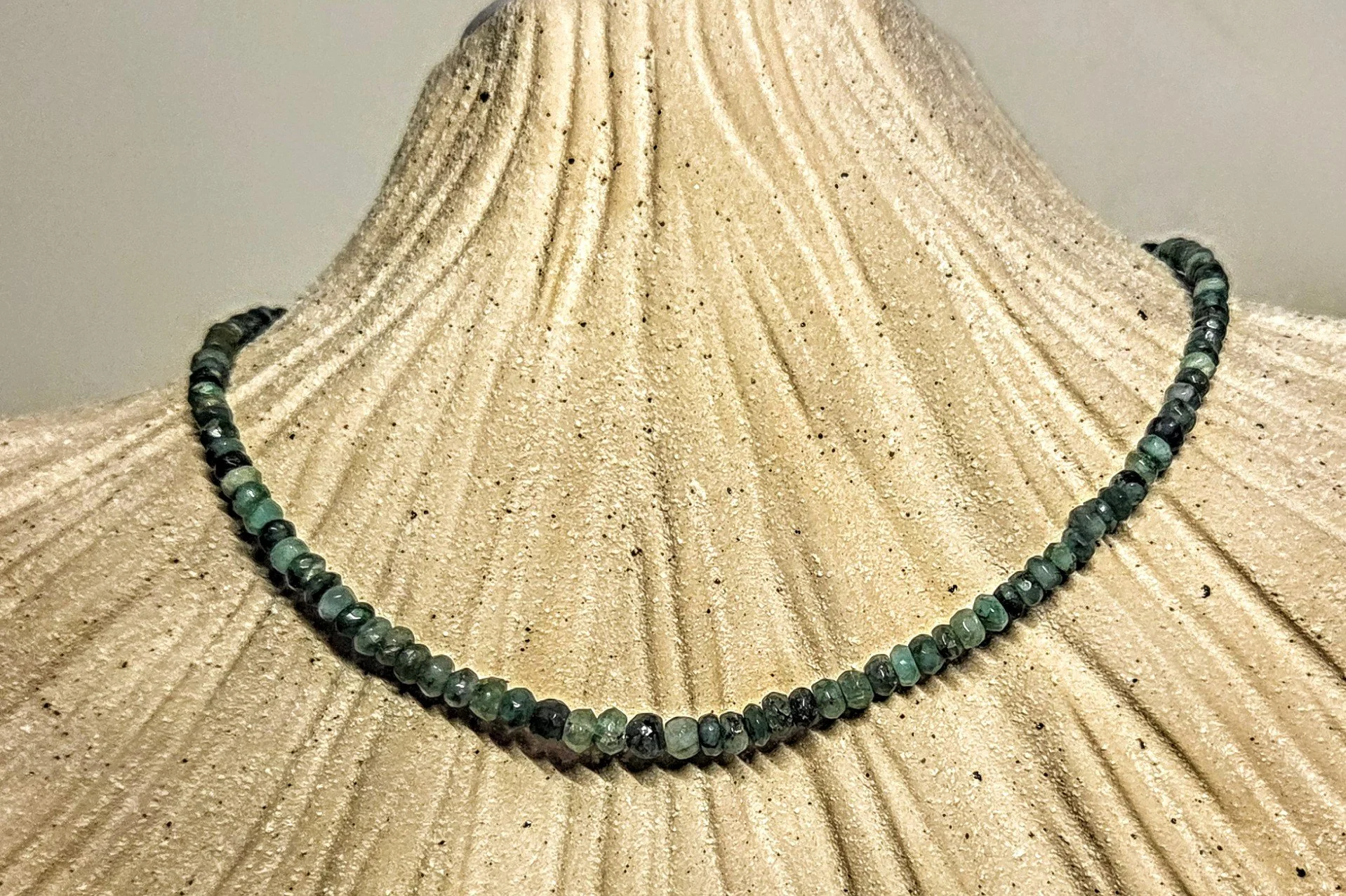 Natural Emerald Faceted Rondelle Necklace