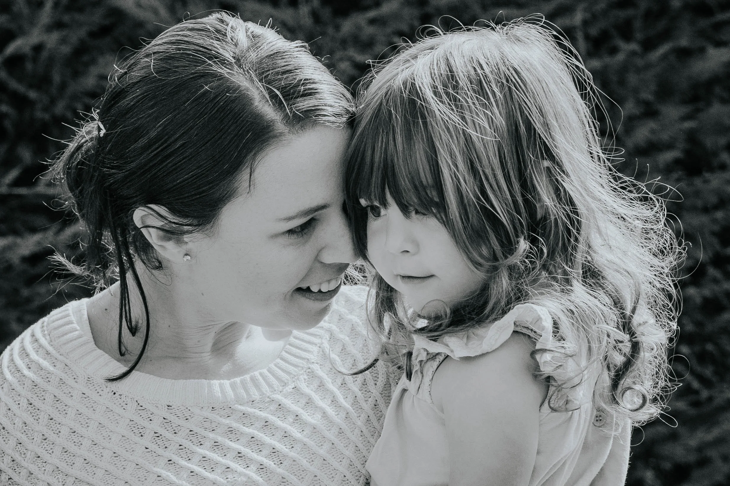 A lovely moment between mother and daughter in Queenstown Otago 