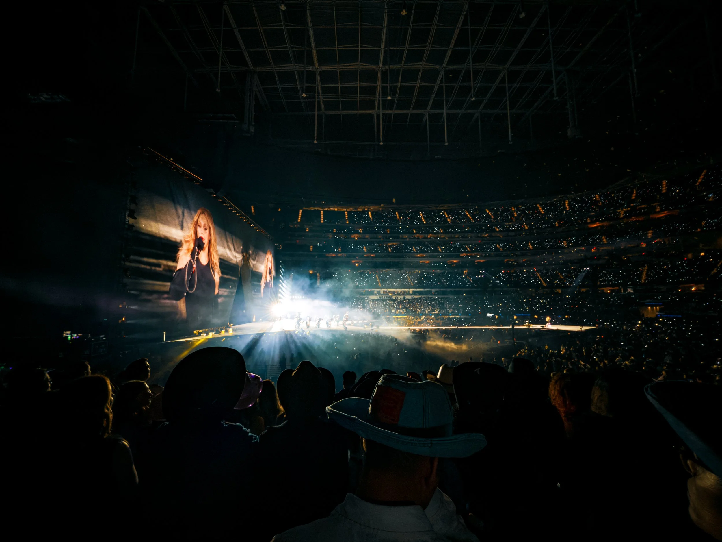 BeyonceCCTour_5-01-25_danielsimsjr-02.jpg
