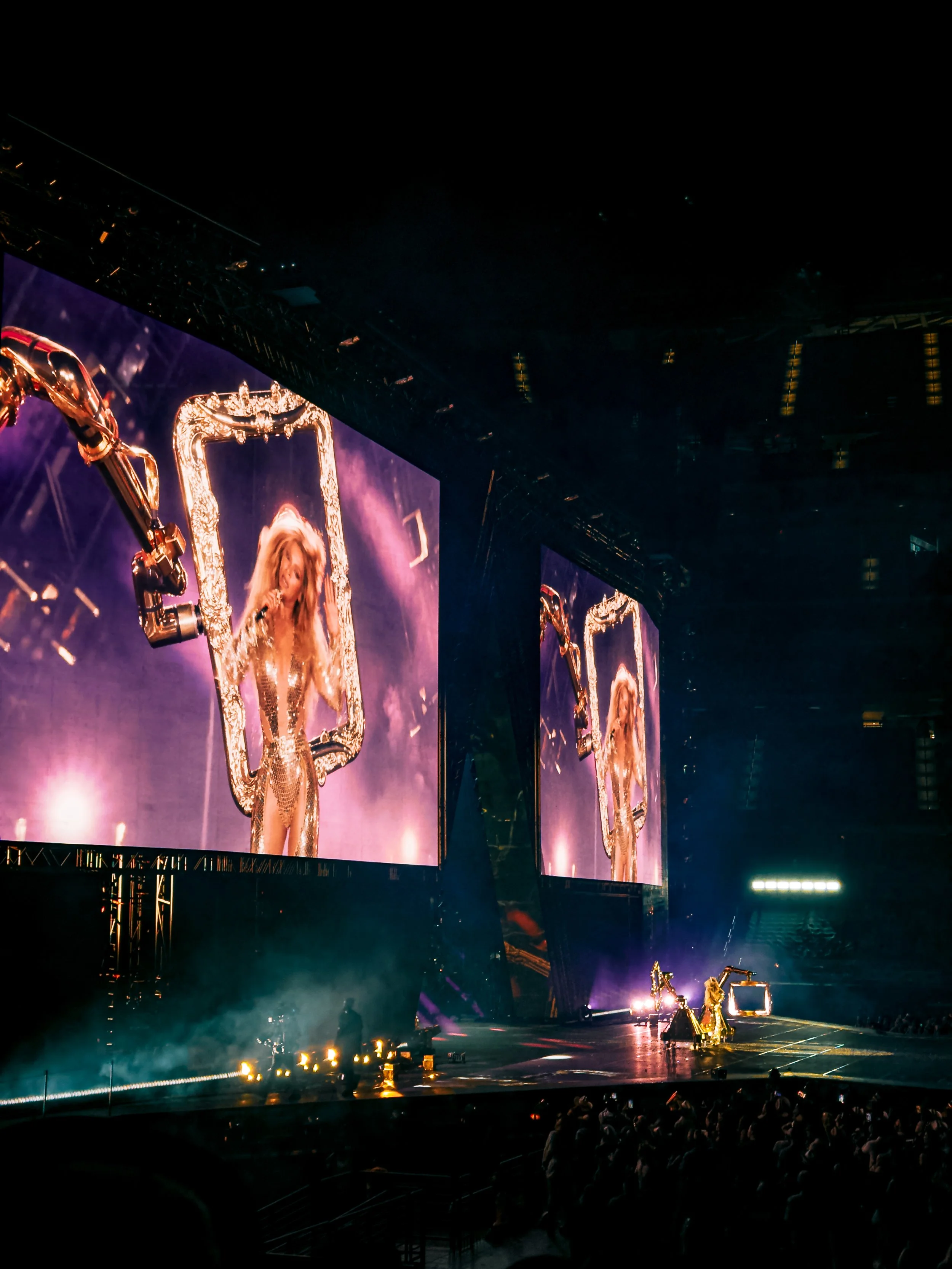 BeyonceCCTour_5-01-25_danielsimsjr-07.jpg