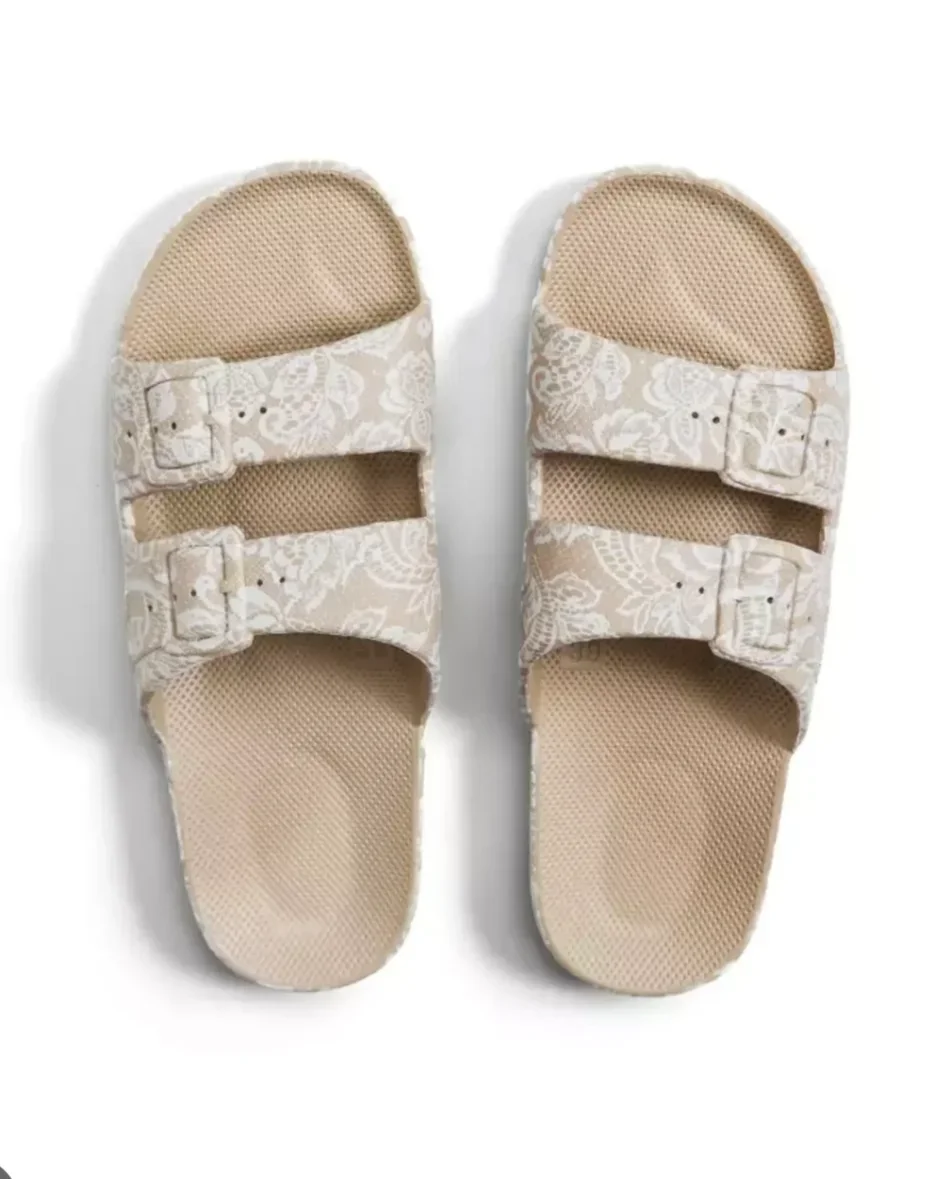 Freedom Moses | SLIPPER LACE SANDS