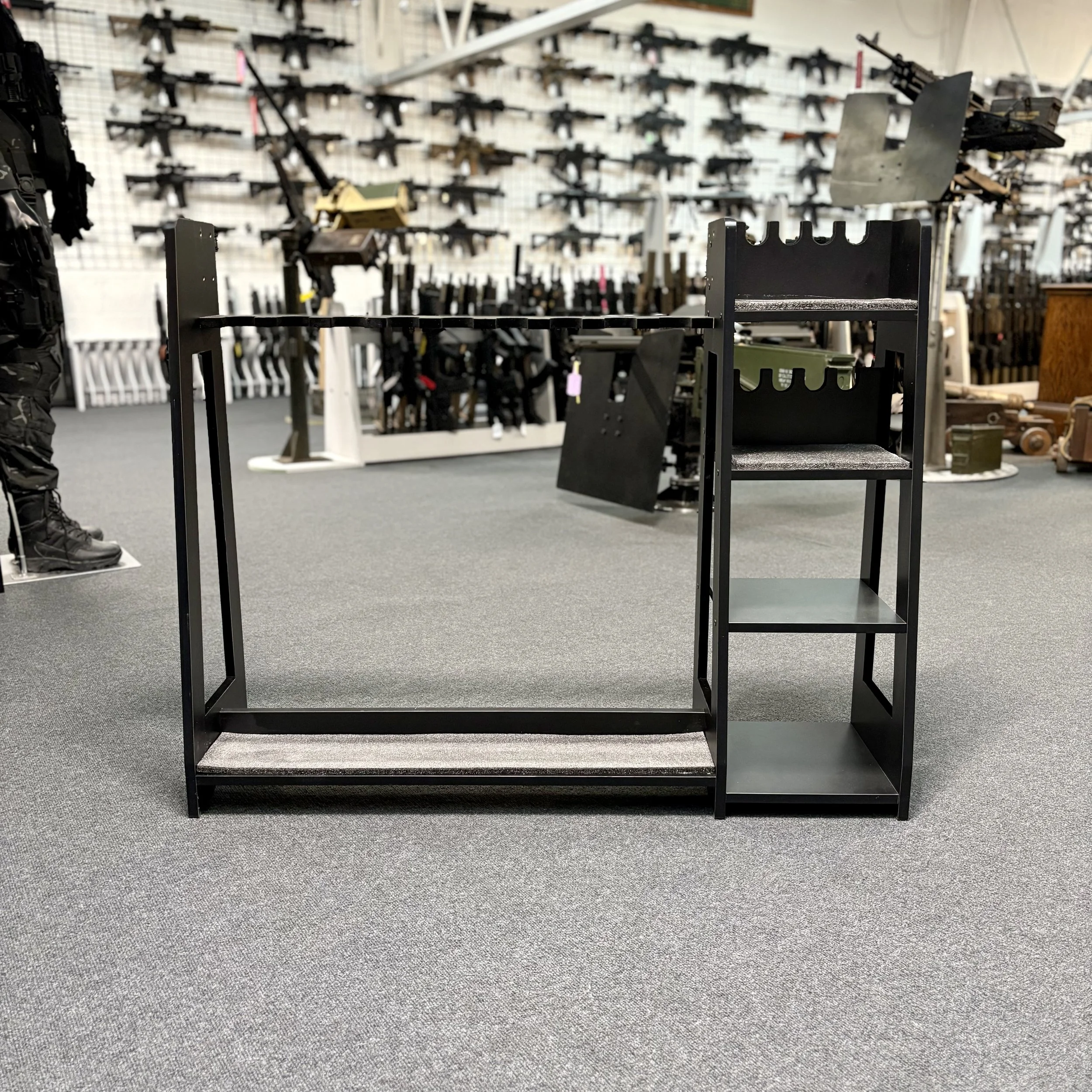 Black Single Sided 9 Gun Rack