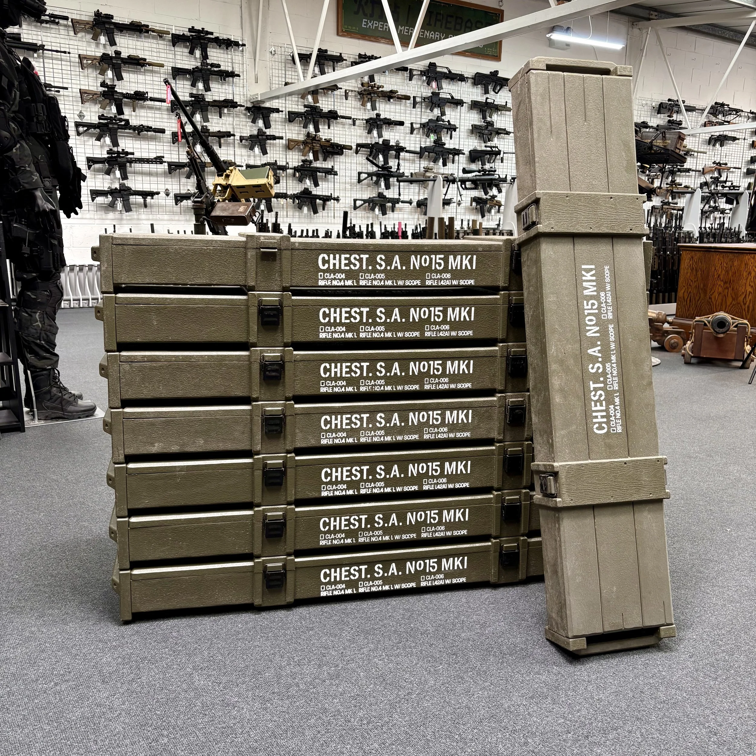Plastic WW2 Chest