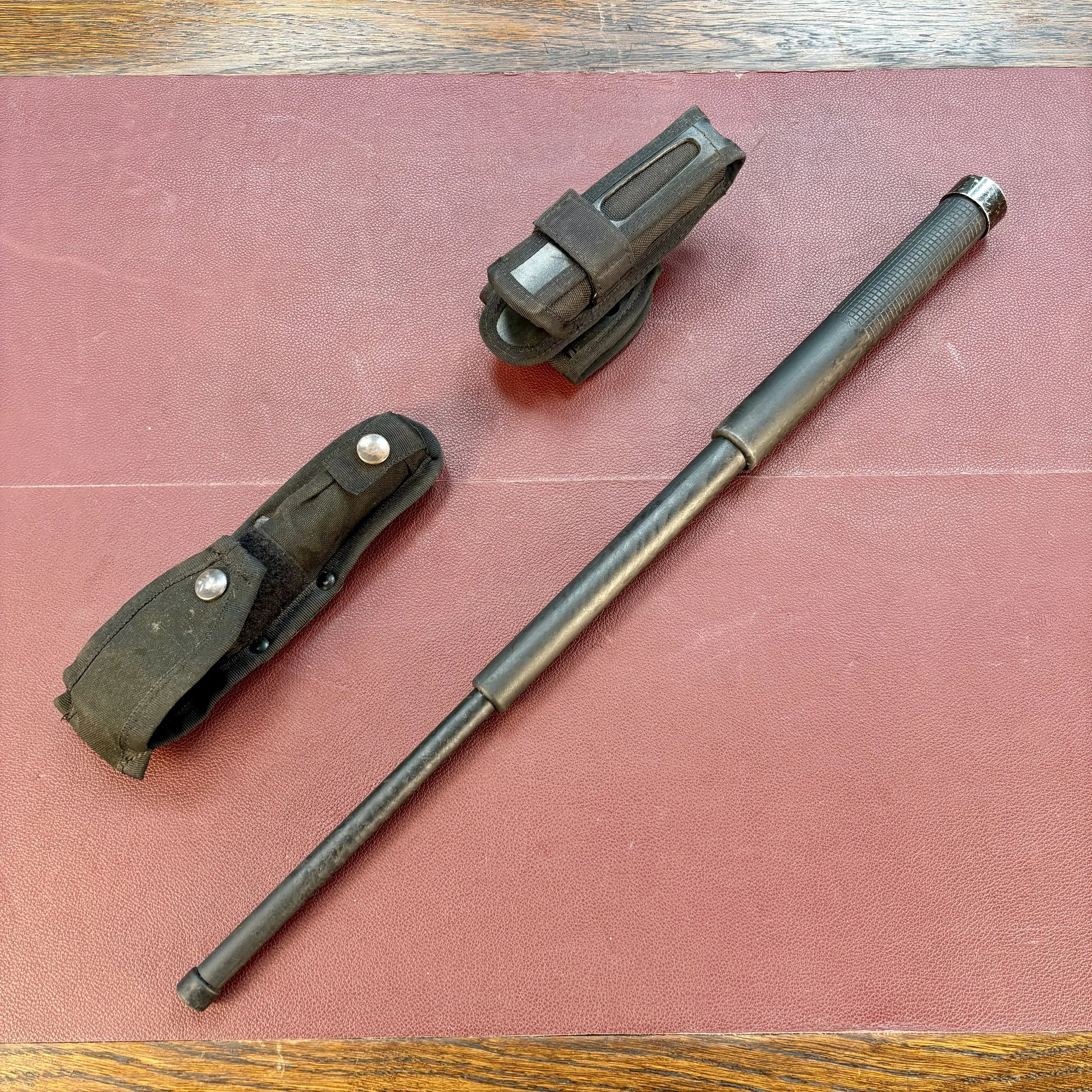 Replica Extendable Battons