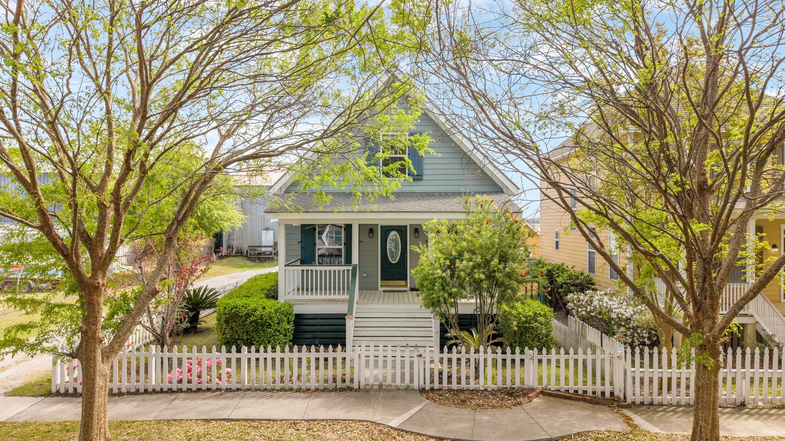 1003 9th St-2.jpg