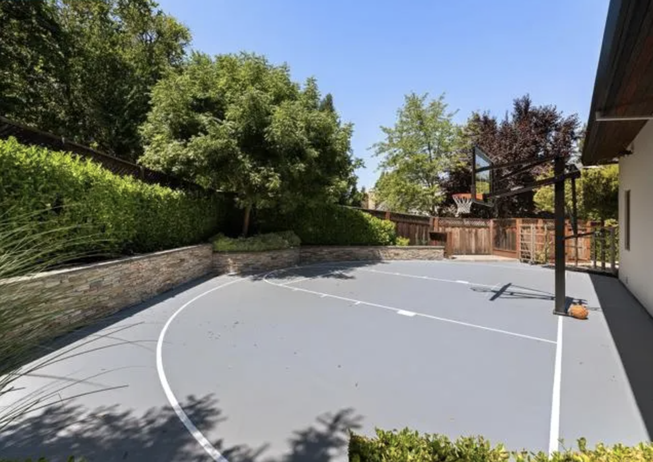 80-lark-place-alamo-basketball-court-home-staging.png