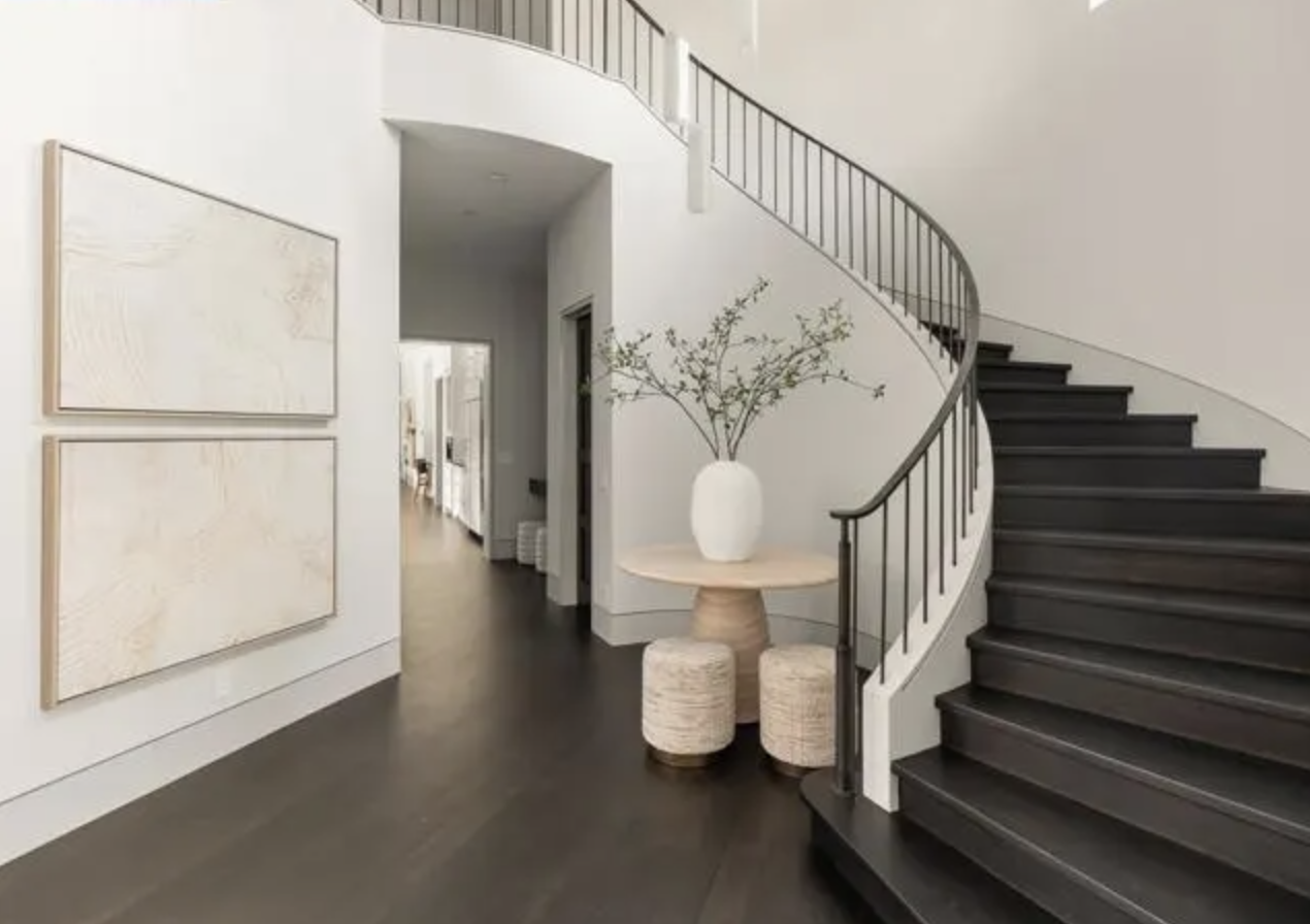 80-lark-place-alamo-front-entry-home-staging.png