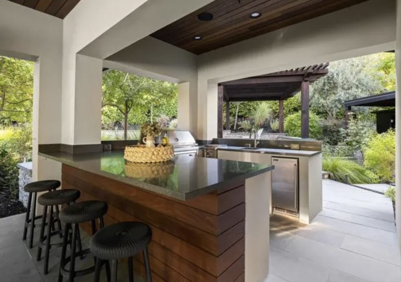 80-lark-place-alamo-outdoor-living-home-staging.png