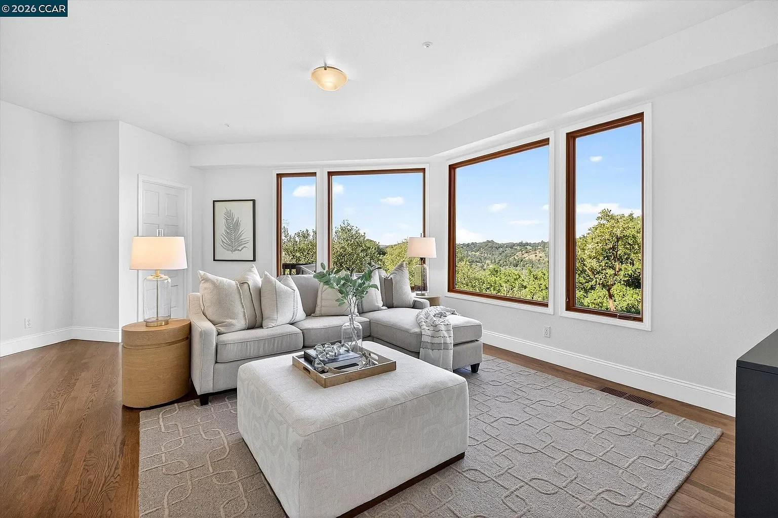 1-gardiner-court-orinda-bonus-room.webp