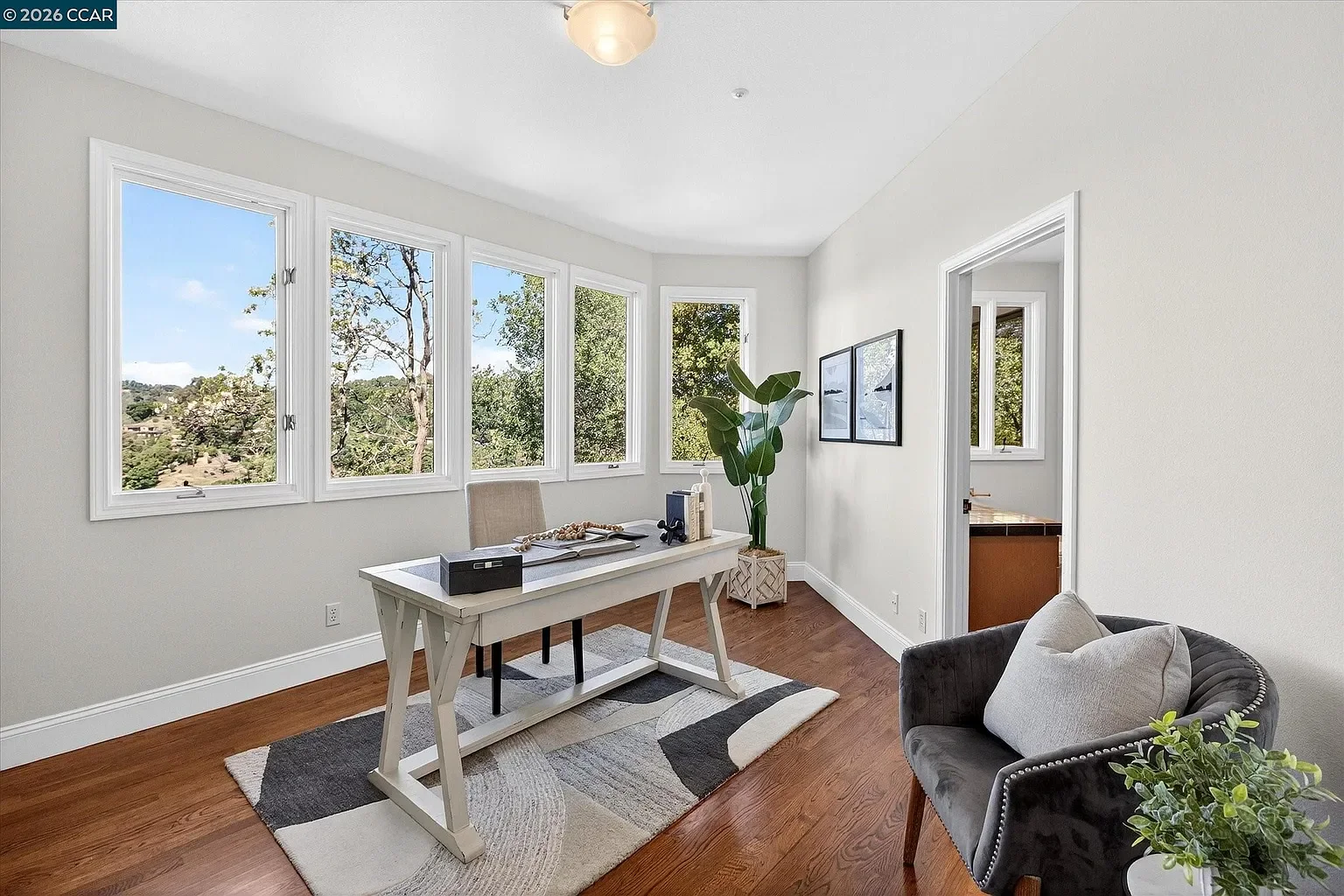 1-gardiner-court-orinda-home-office.webp