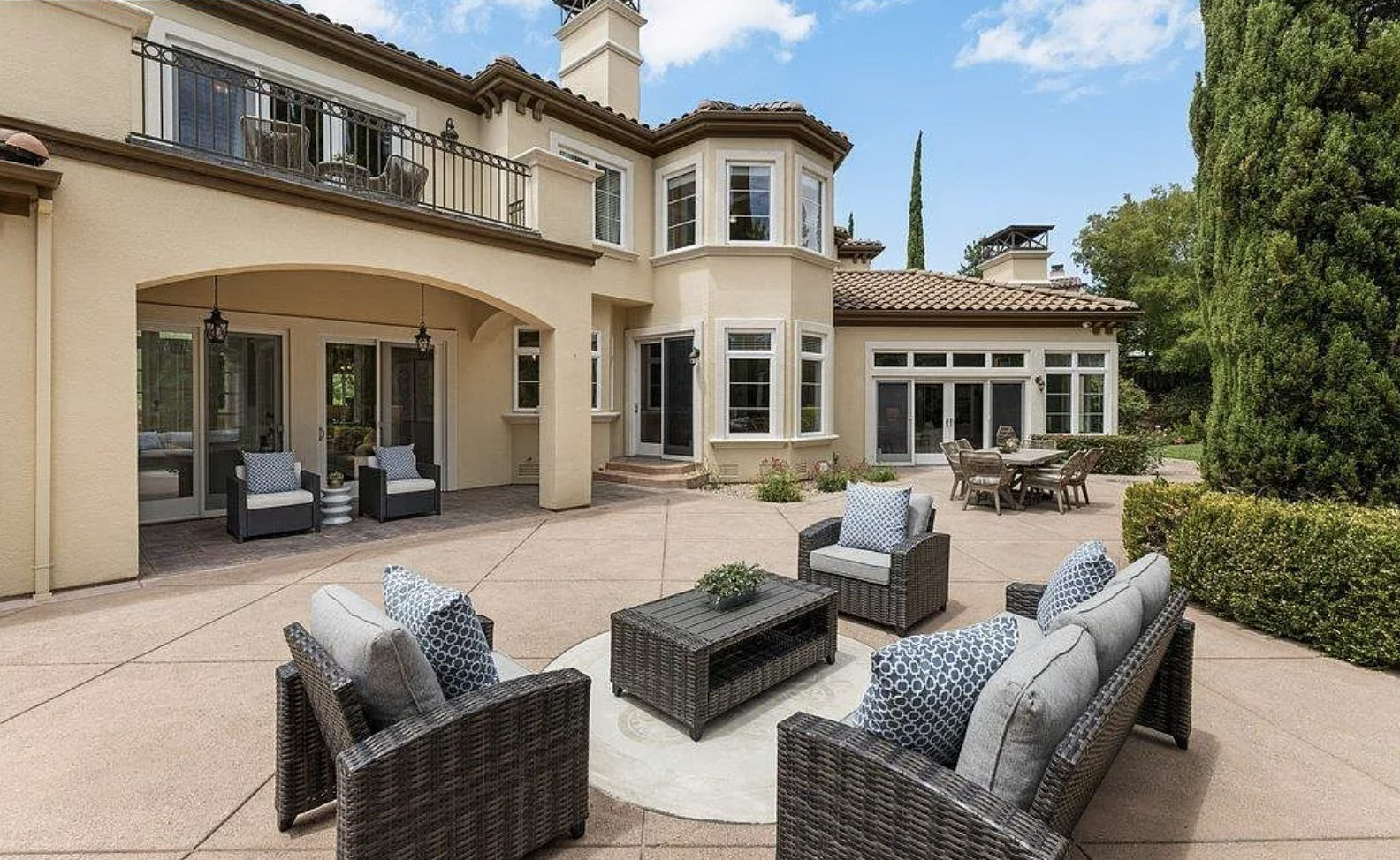 120-alamo-springs-drive-outdoor-living-alamo-ca.png