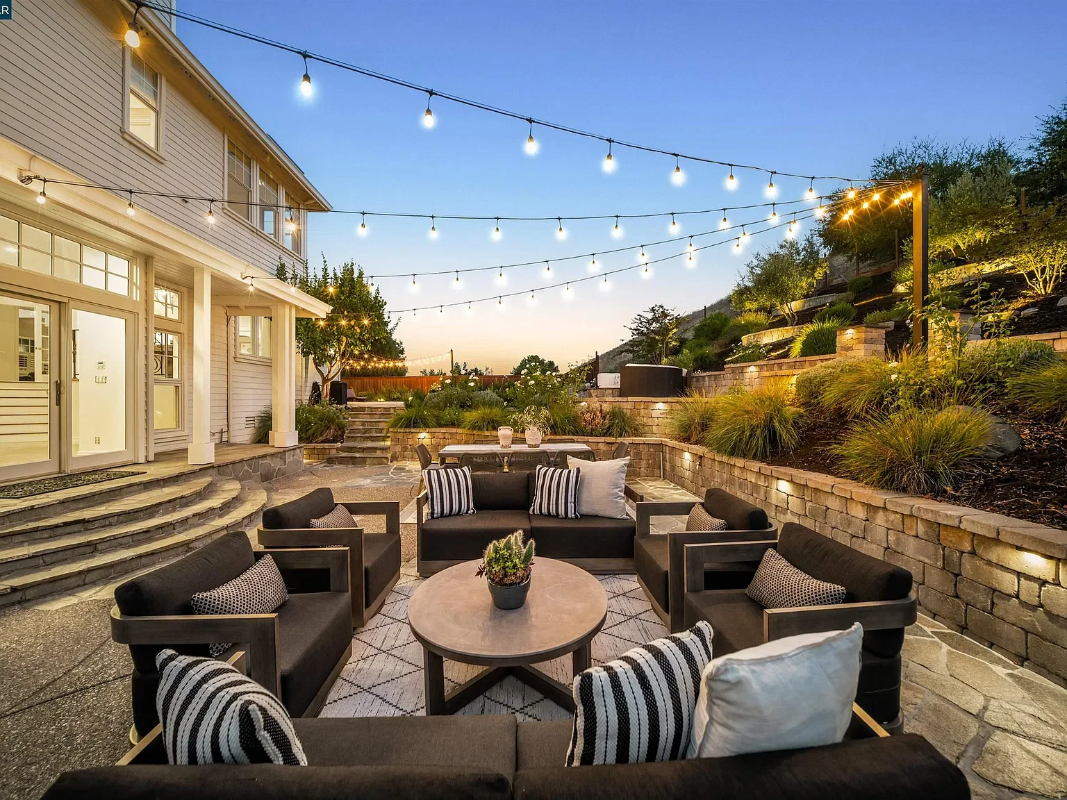 133-sunhaven-danville-outdoor-living-patio.webp