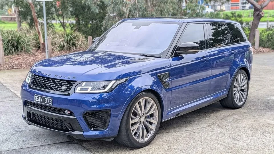 LR3.jpg