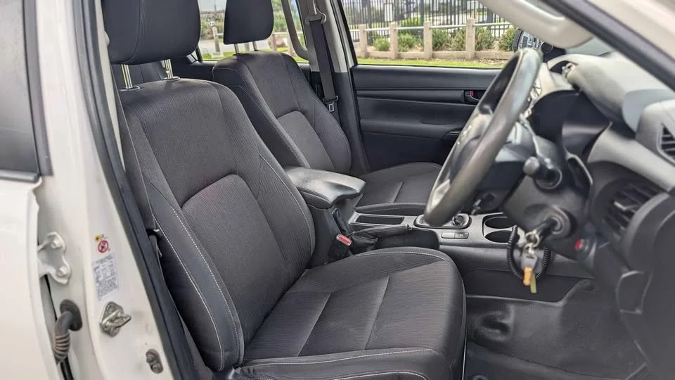 Hilux11.jpg