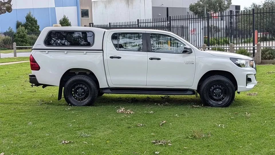 Hilux8.jpg