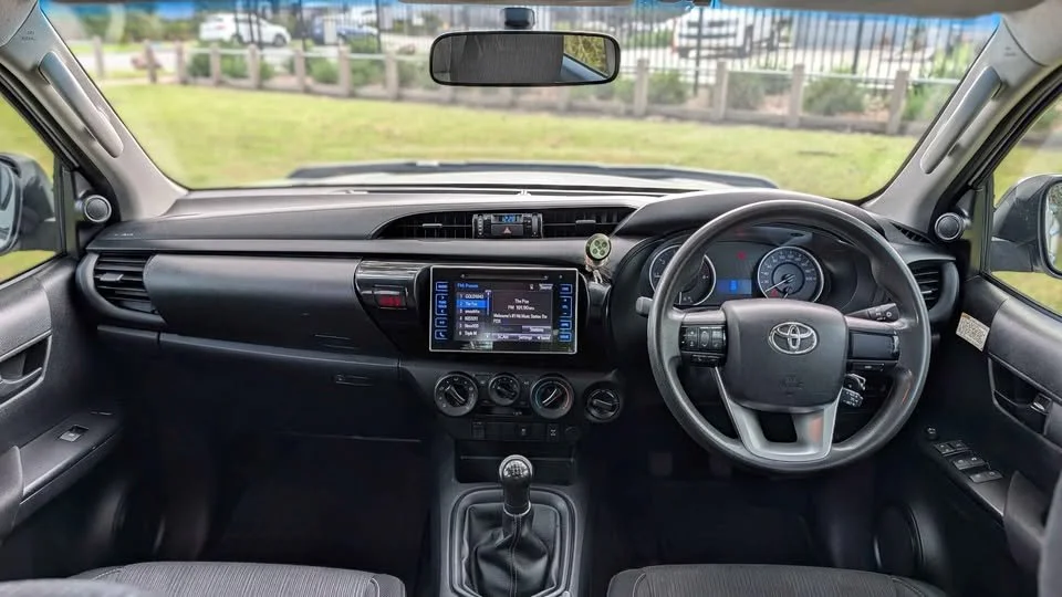 Hilux 18.jpg
