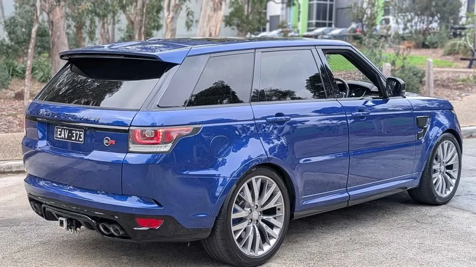 LR7.jpg