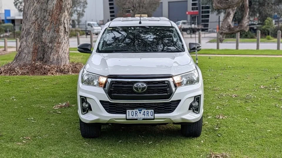 Hilux2.jpg