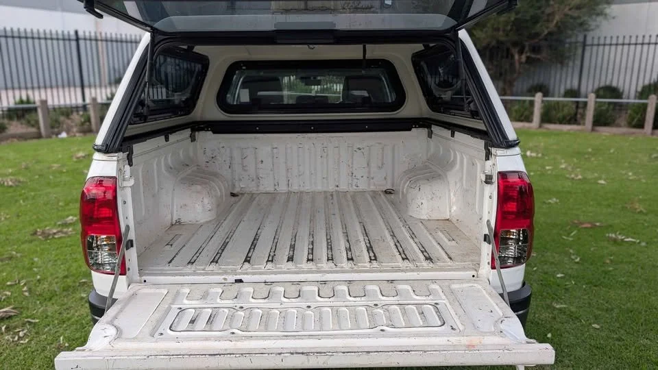 Hilux19.jpg