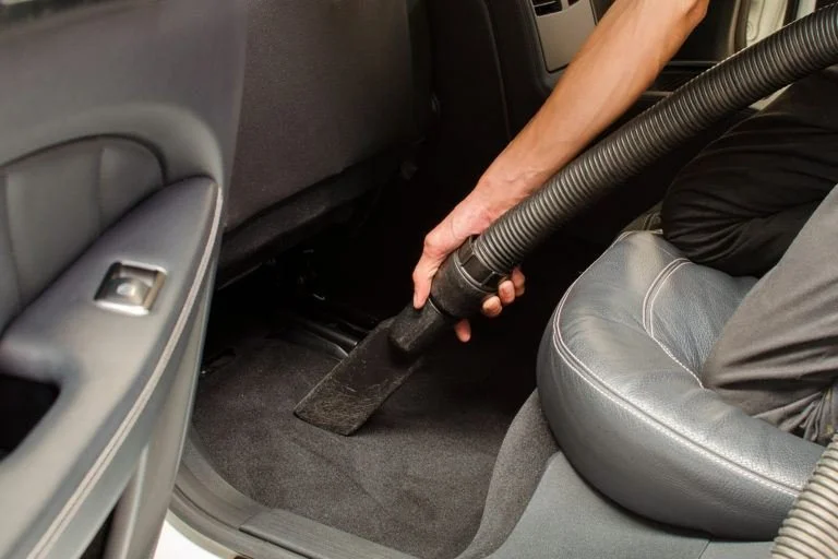 Vacuuming & interior cleaning